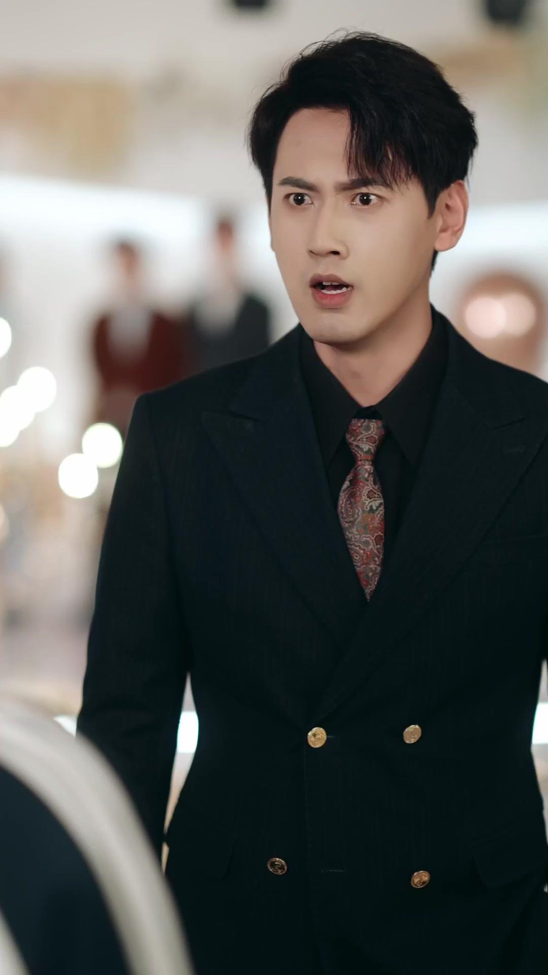 (吹き替え)家族という名の牢獄