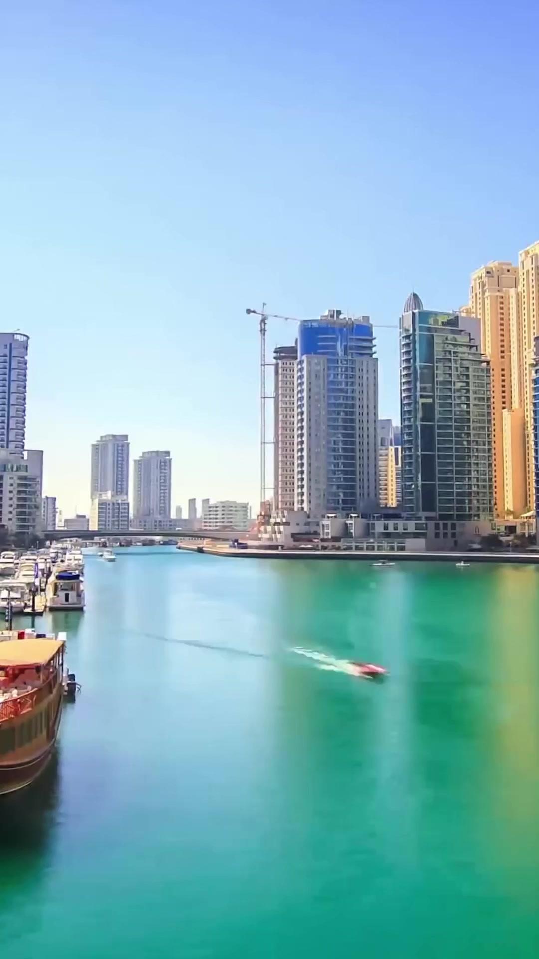 Liebe, frisch geliefert