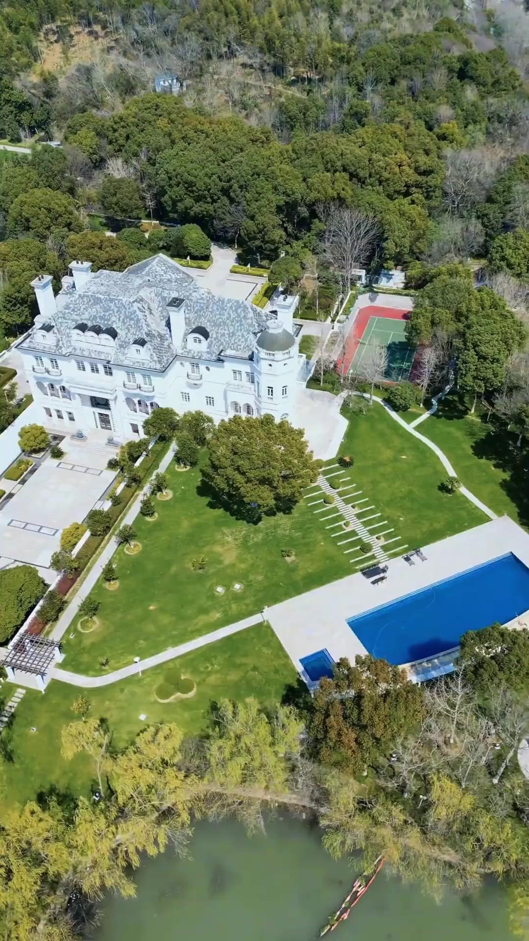 Ich bin deine Urgroßmutter!