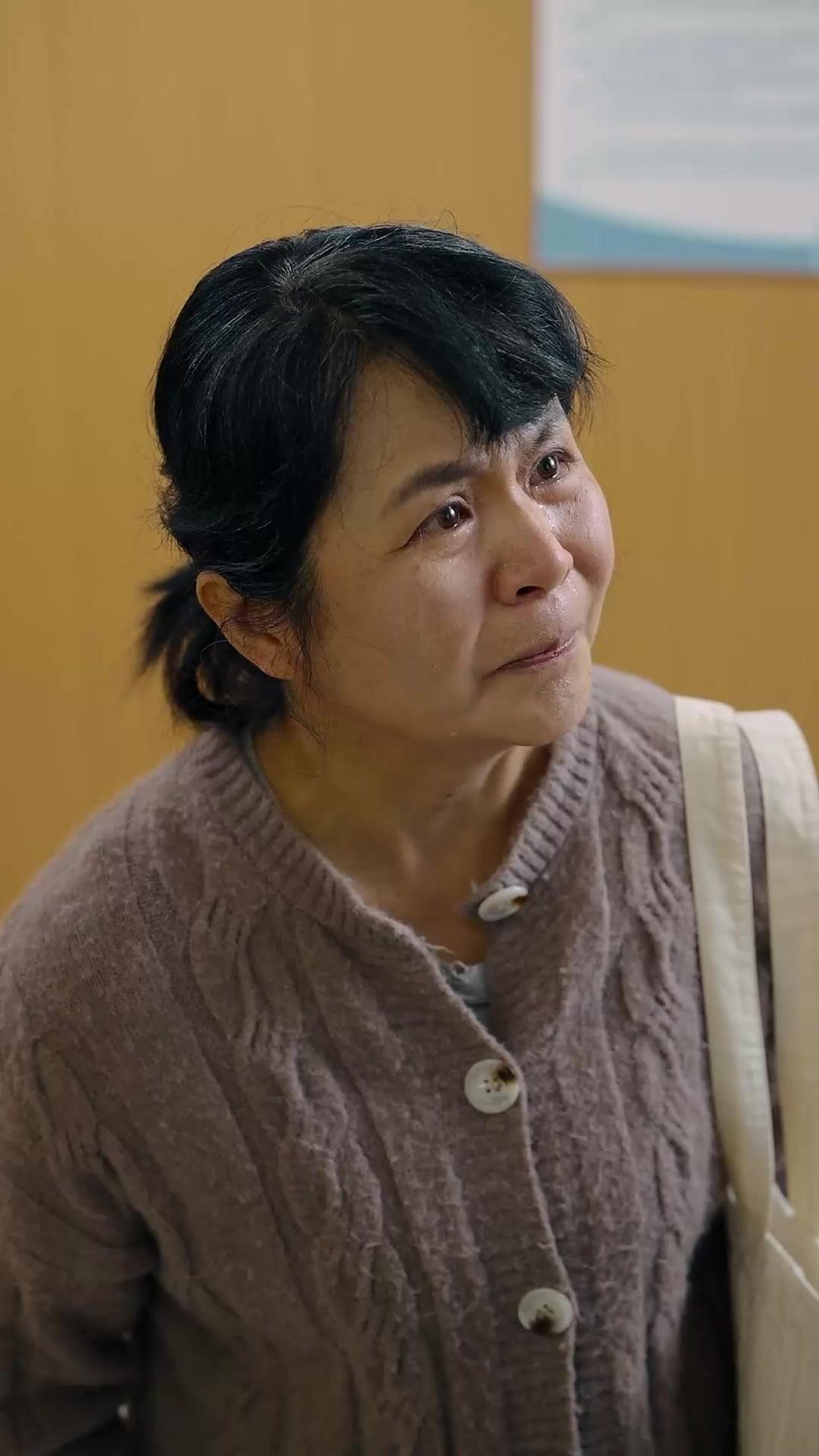 Echoes of Mom's Love