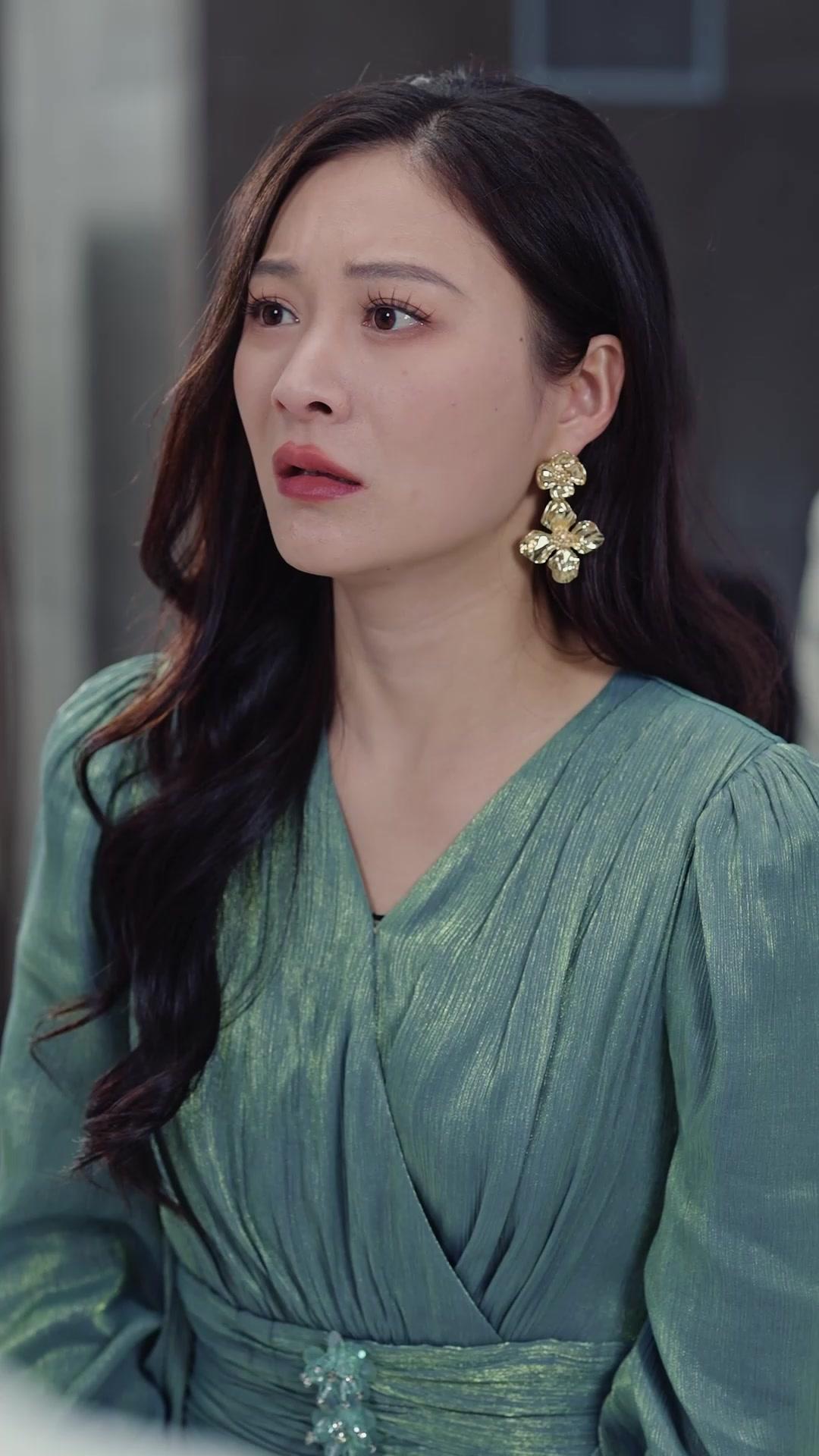 Aku Dibawa Angin, Kuizinkan Kau Pergi