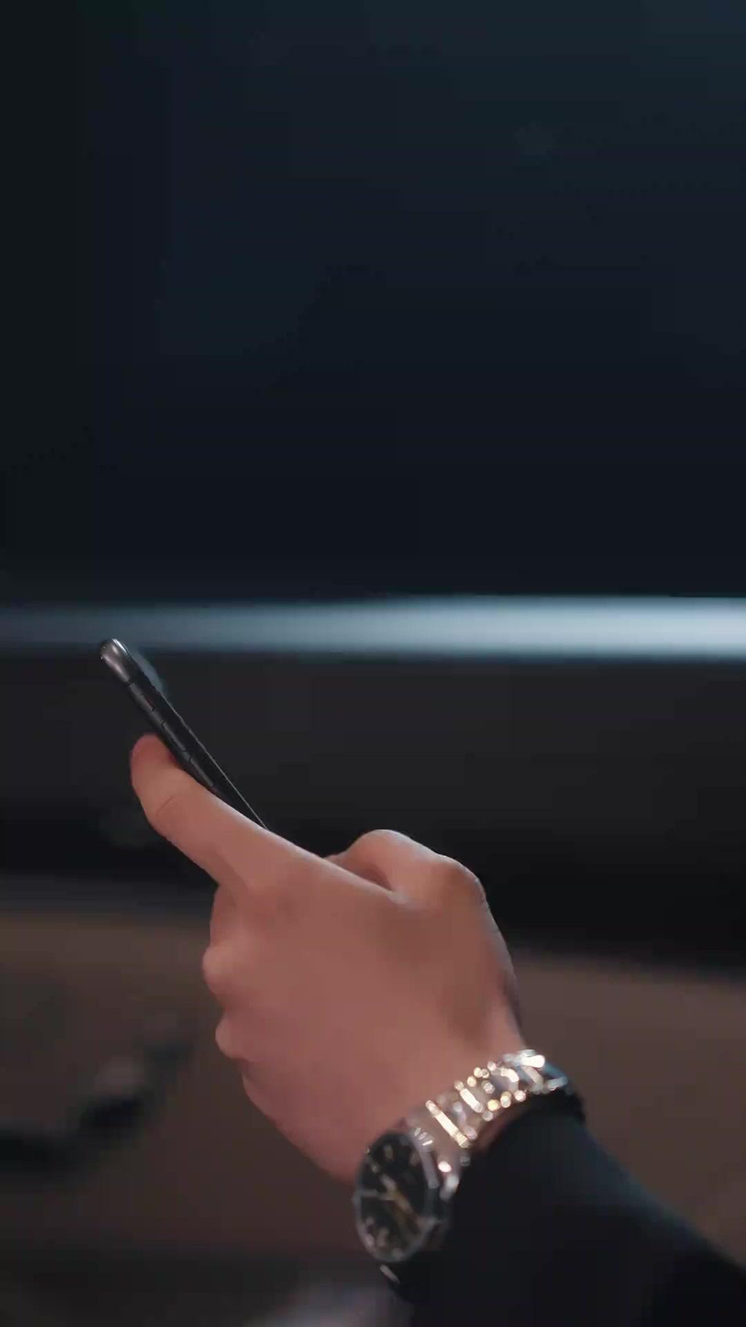 La Mia Maschera, La Mia Arma