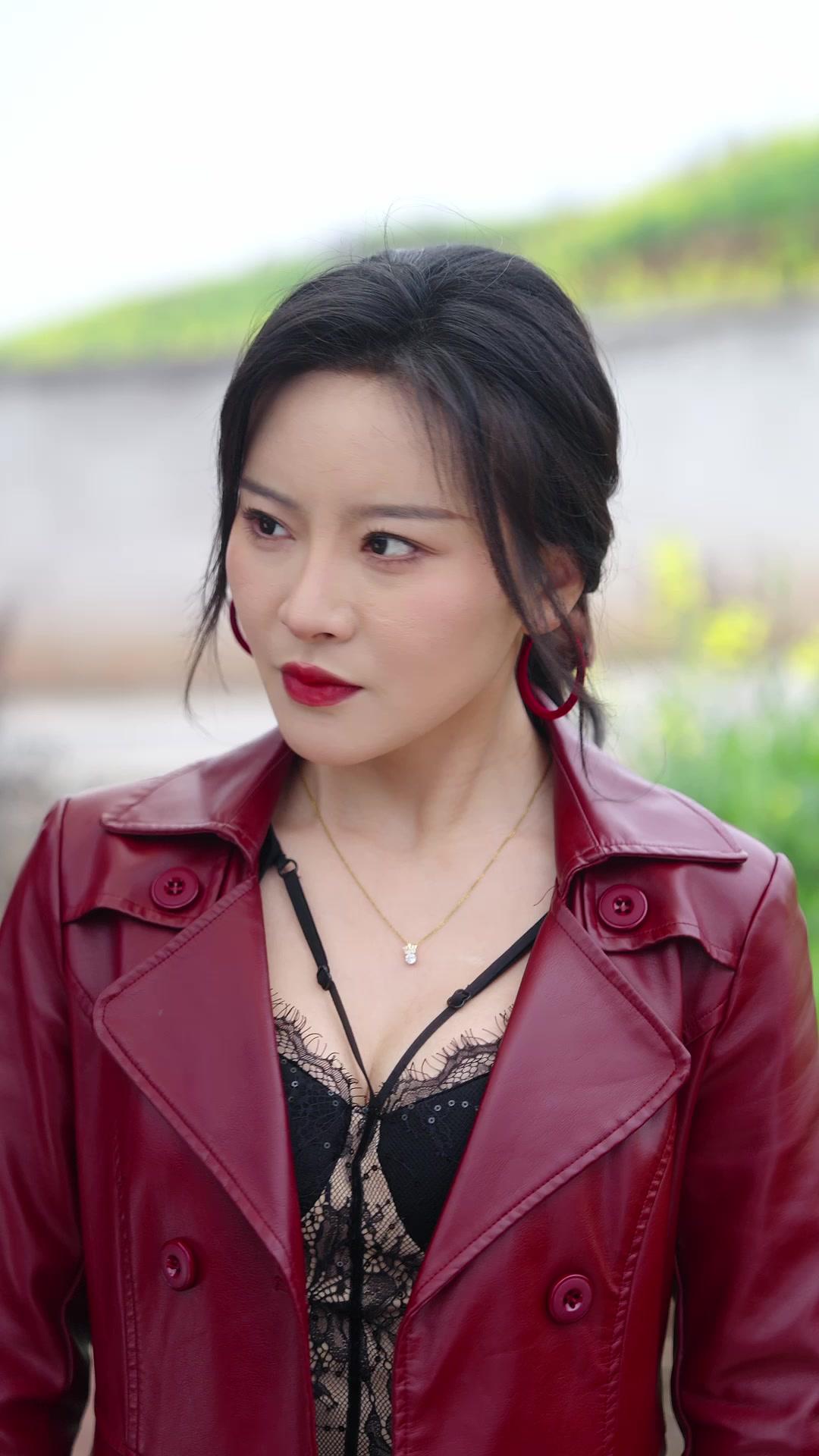 OMG, What's In That Truck?