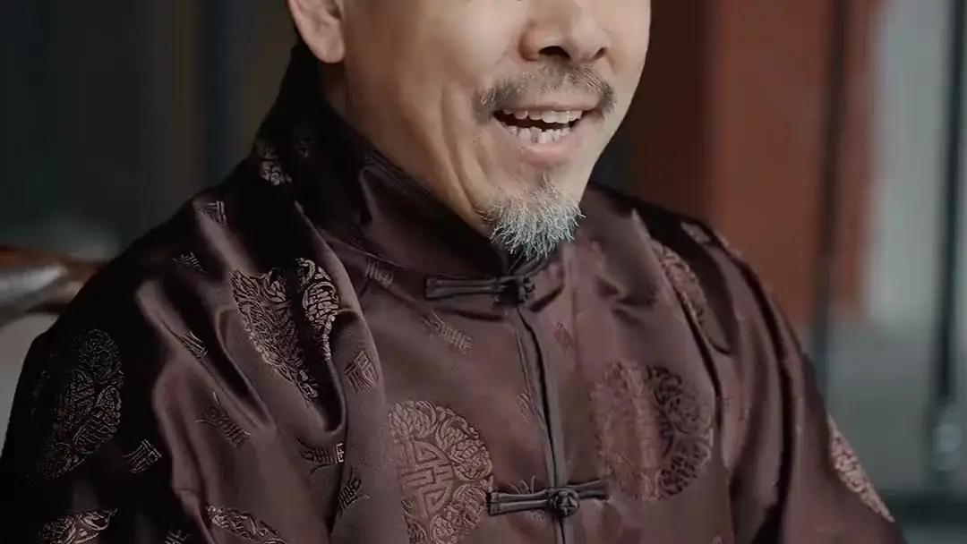 (Dublagem) Ascensão do Guerreiro: O Desafio que Abalou o Clã Valença