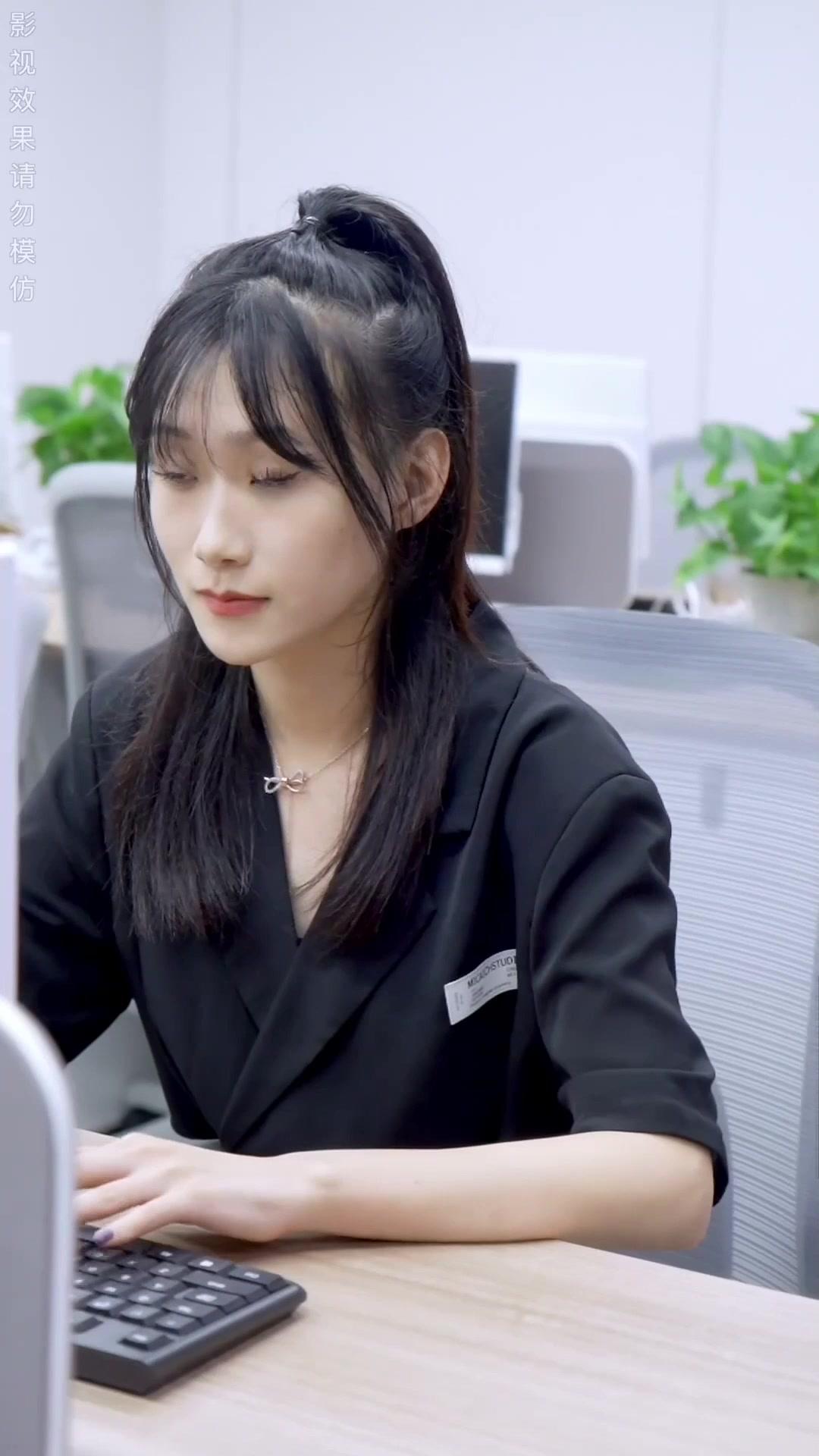 Cinta dari kebohongan