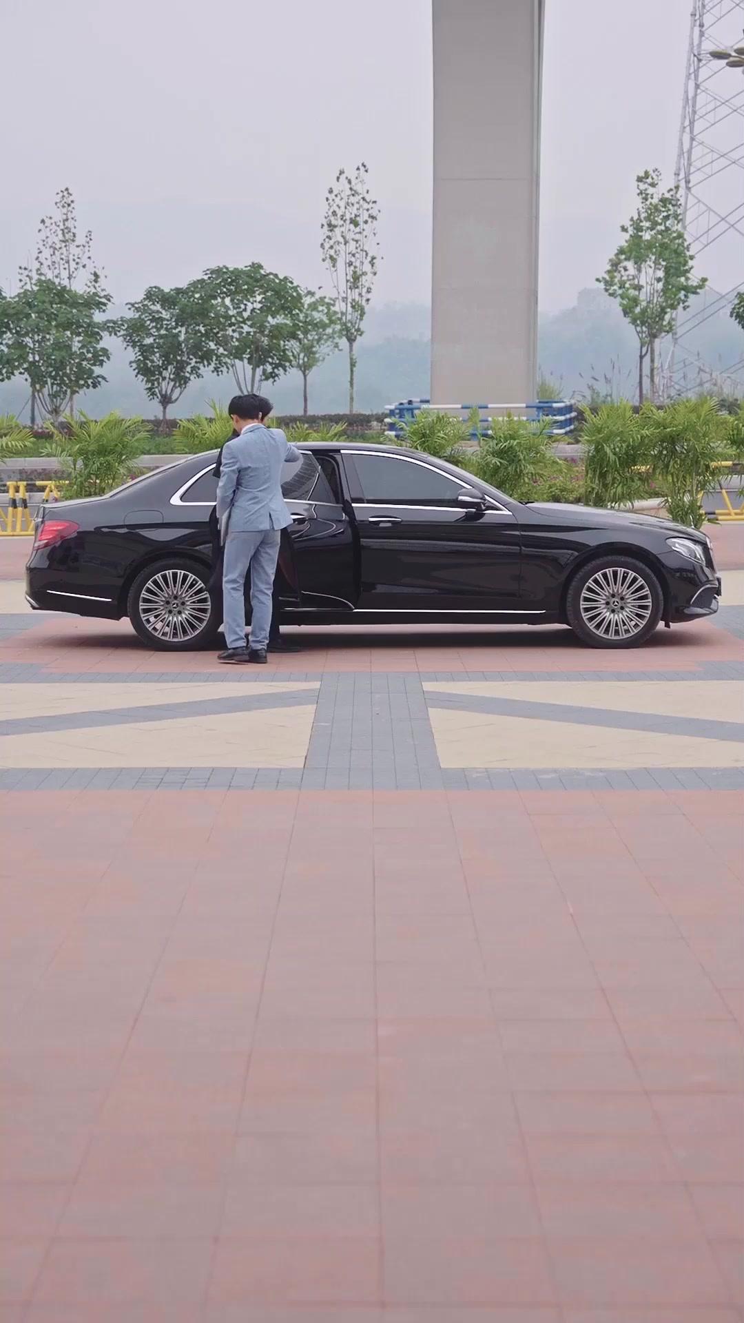 เสียใจที่ไม่ได้พบกันก่อนแต่งงาน