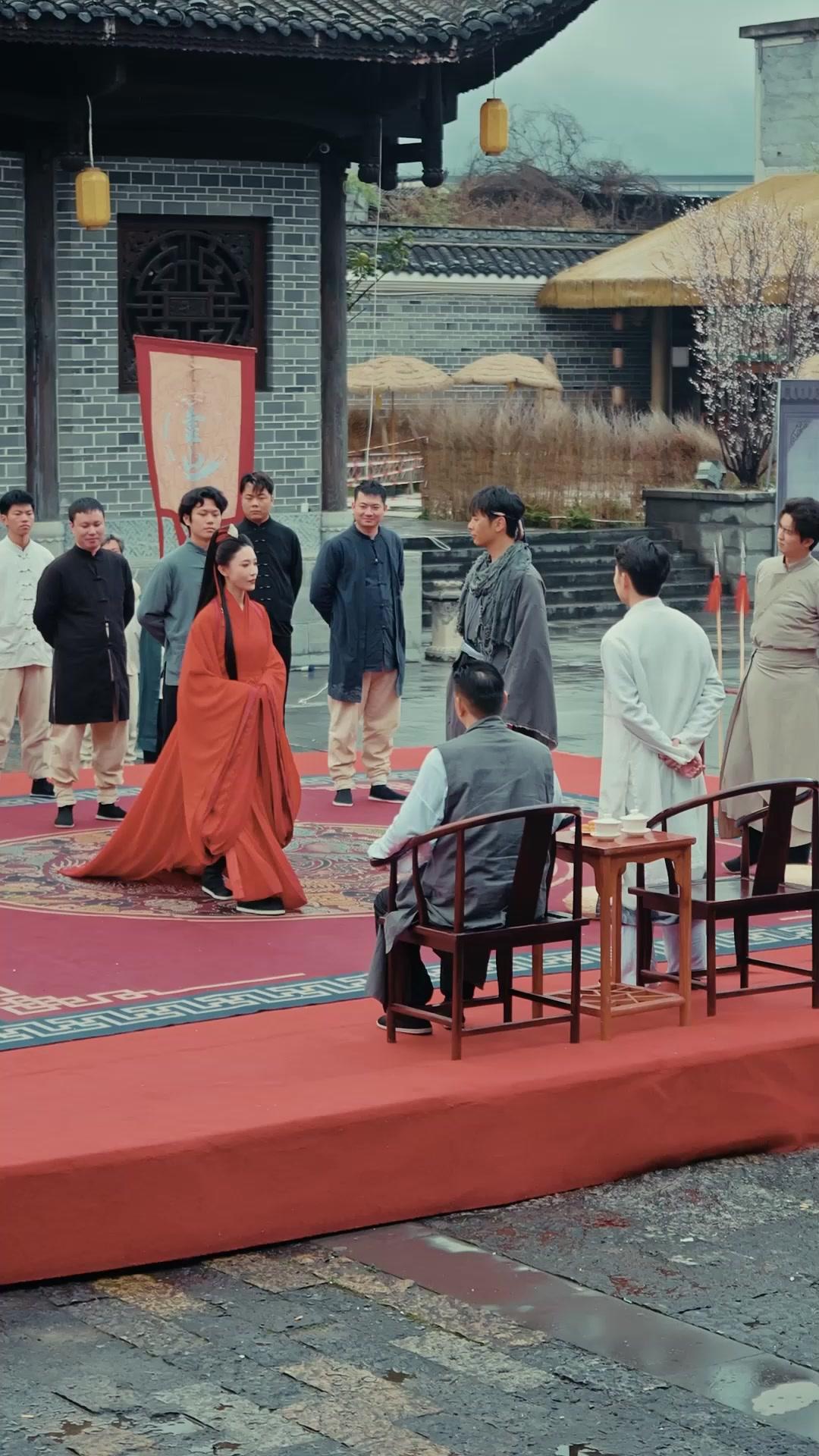 قبضة تفتح أبواب السماء