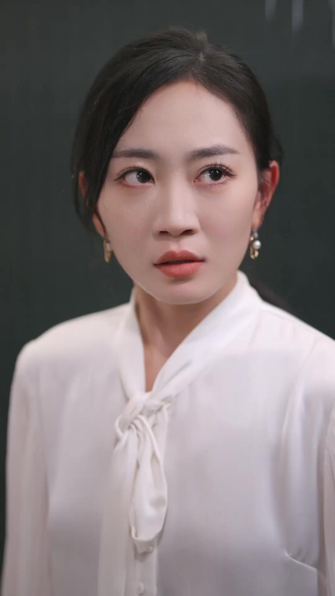 Sotto Mentite Spoglie