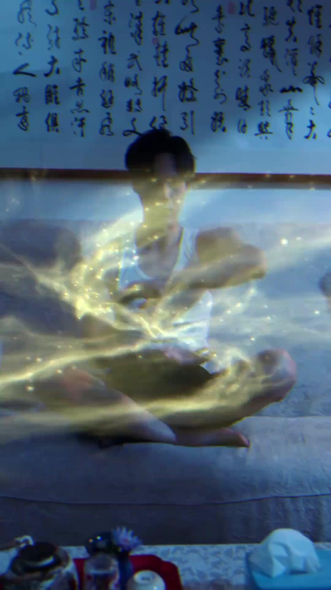 O Imortal de Ouro e a Esposa Muda