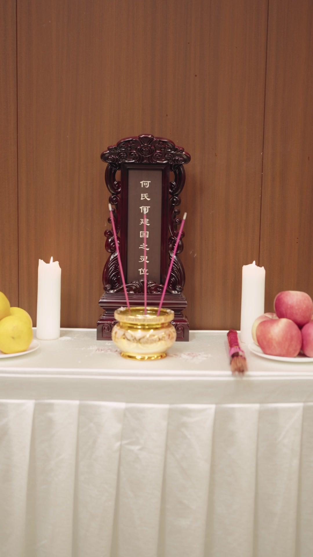 Takdir Mempertemukan Kembali