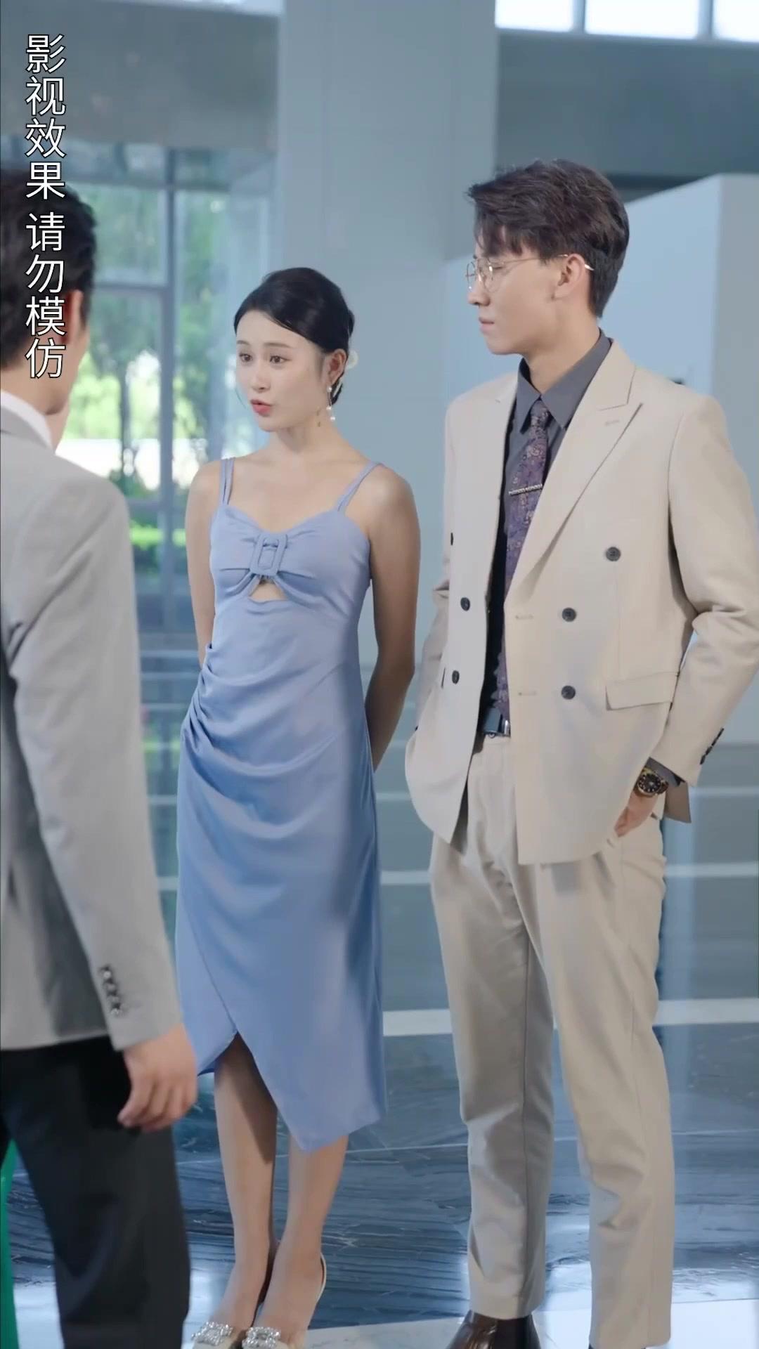 Pernikahan Palsu dengan Direktur Tercinta