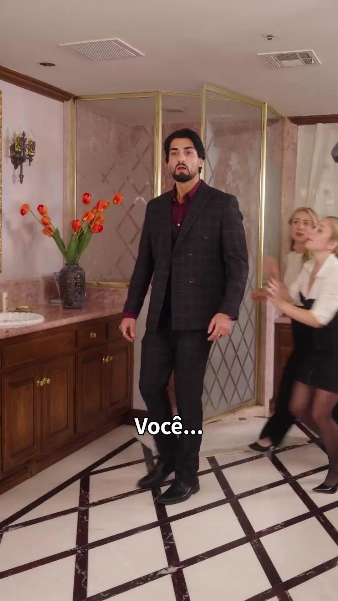 (Dublagem) Rostos Iguais: Quem é a Verdadeira Noiva?