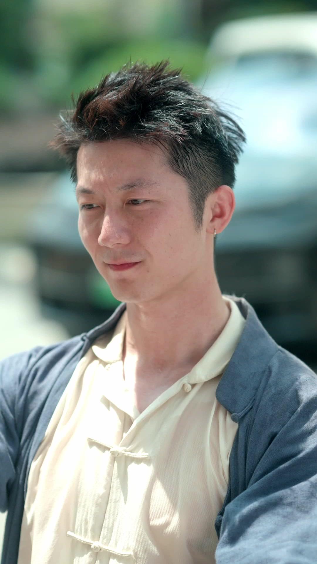 Bố Con Là Chiến Thần