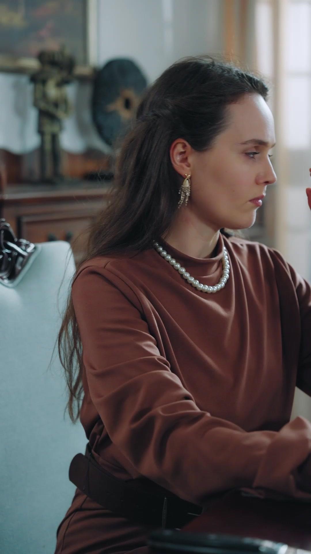 King Returns on Christmas Eve