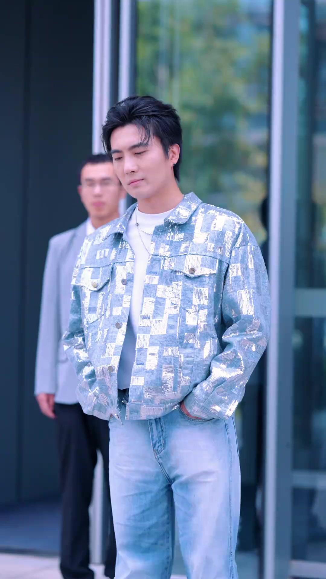 Komedi Cinta Puan Ethan​