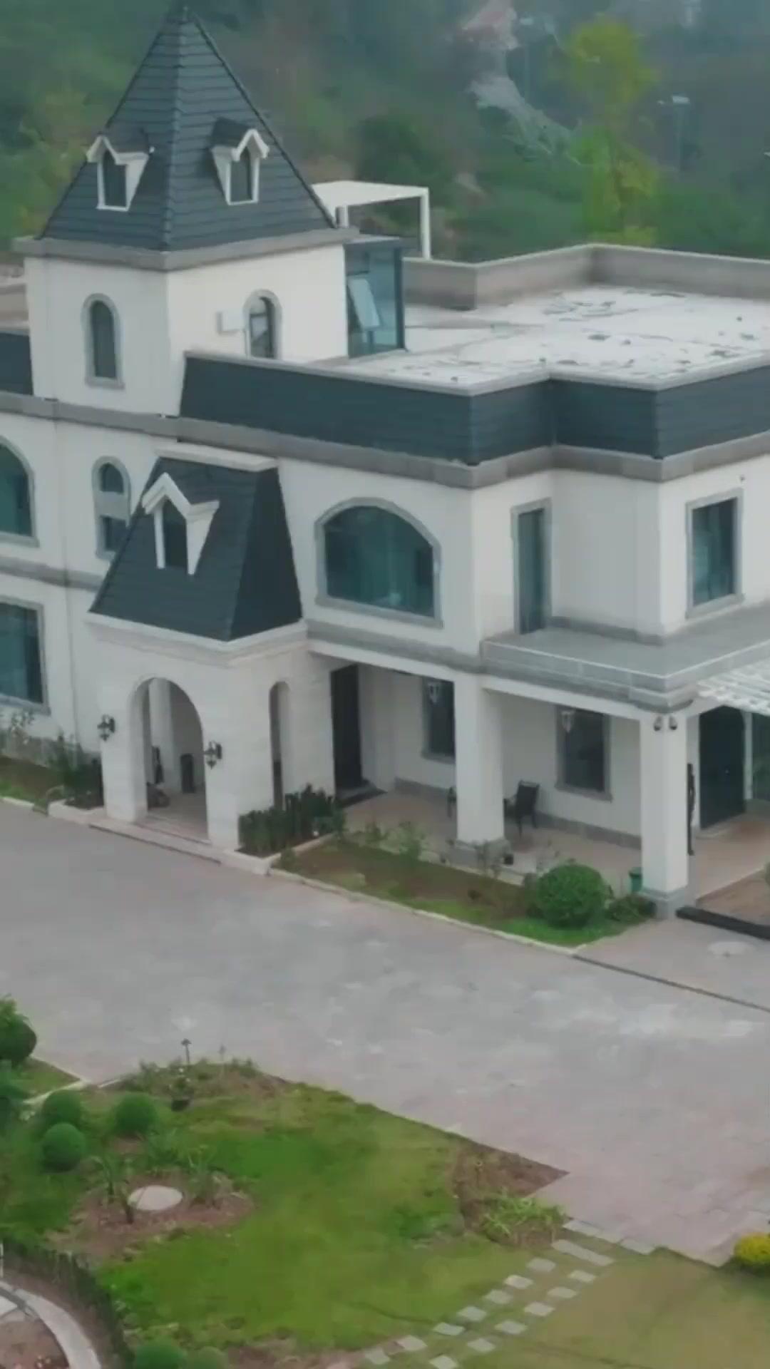 Rivales bajo el mismo techo