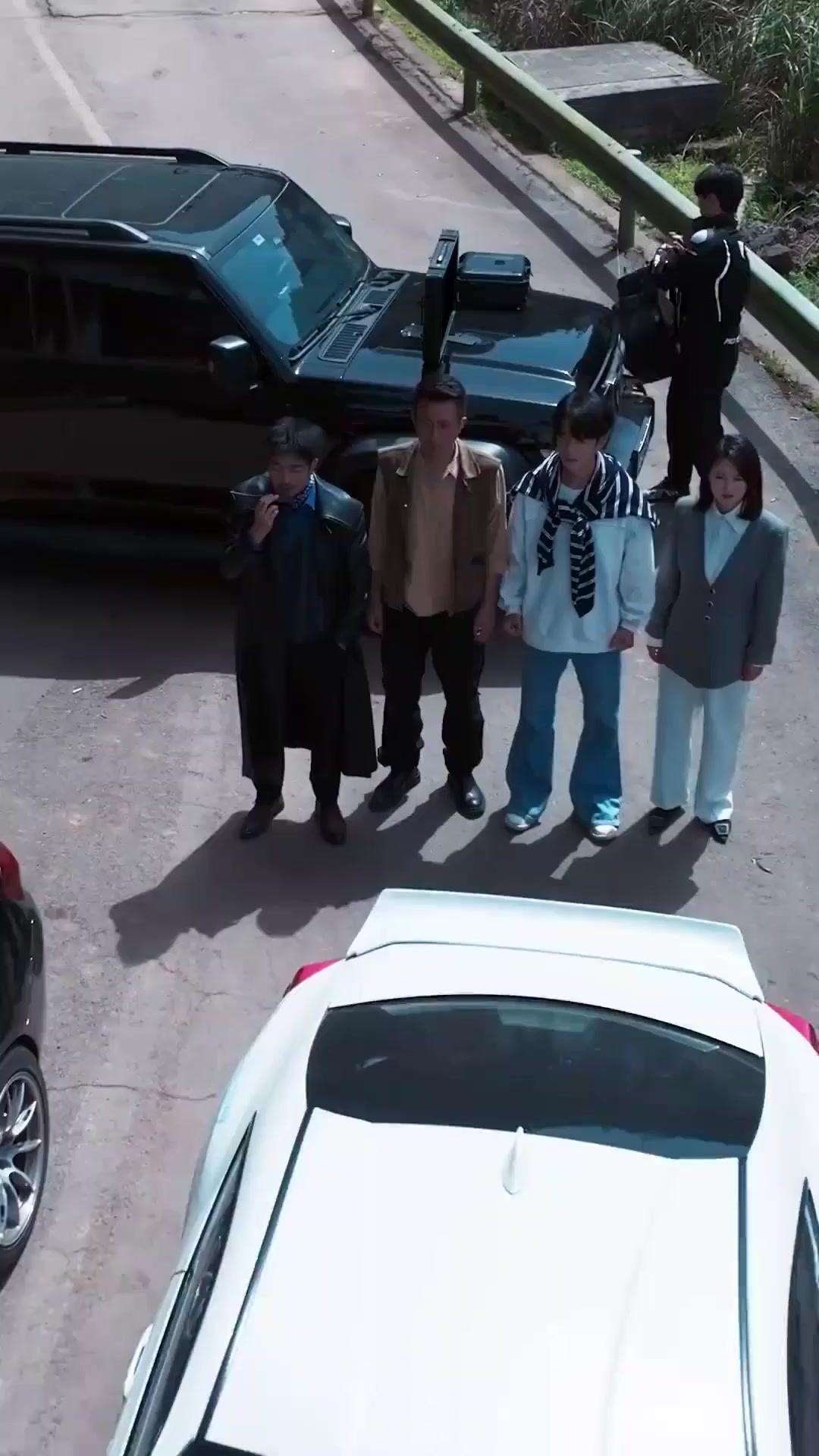 (Doublage) DRIFTE, LE MÉCANICIEN !