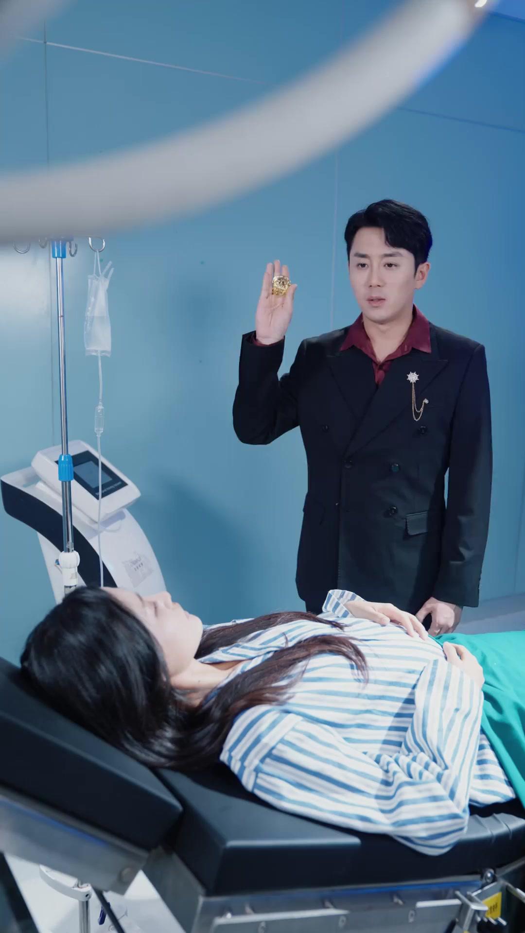 Reborn to Uncover the Killer