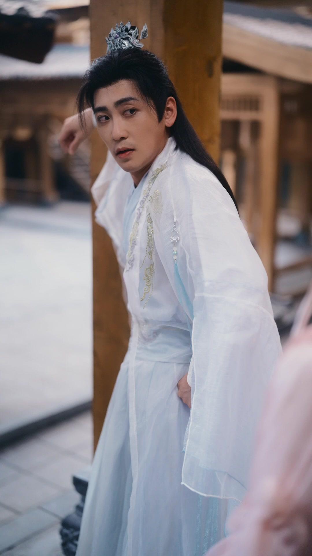 Si Bodoh Itu Punya Kekuatan Dewa