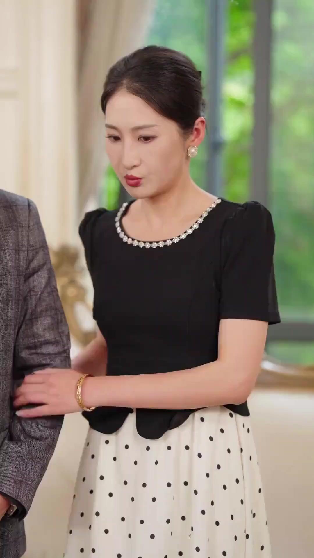 (Sulih suara) Si Manis di Hatinya