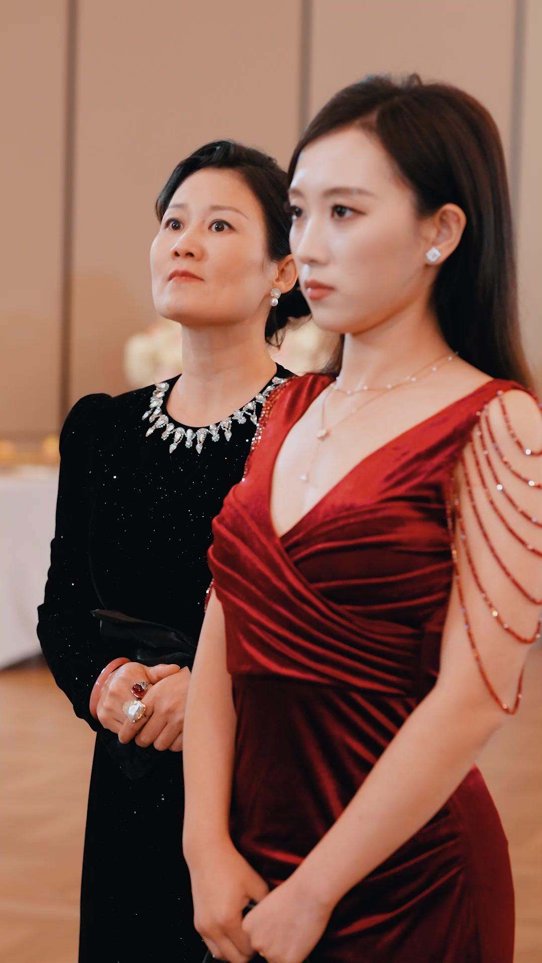 Divorcing Me? I'm Actually a Billionaire!