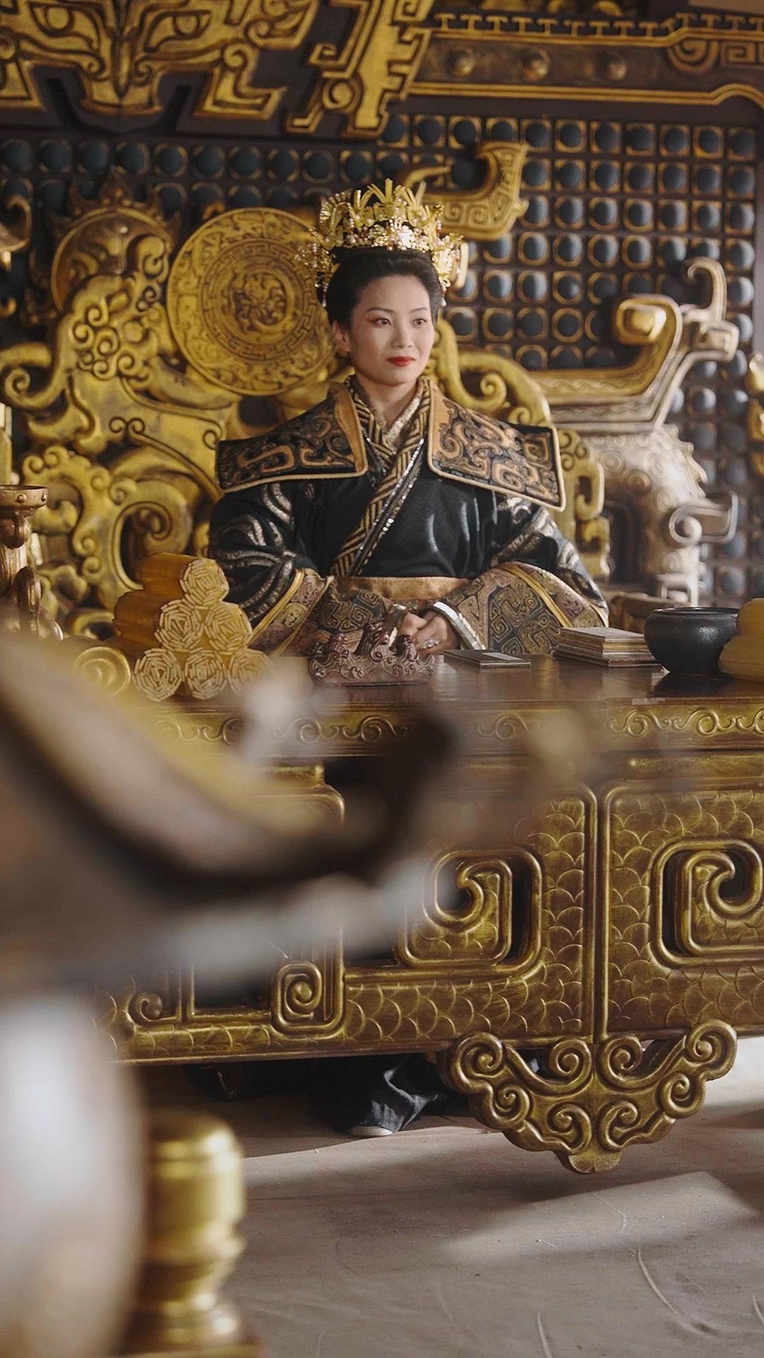 Ballad of Shadows: Moonlit Resolve