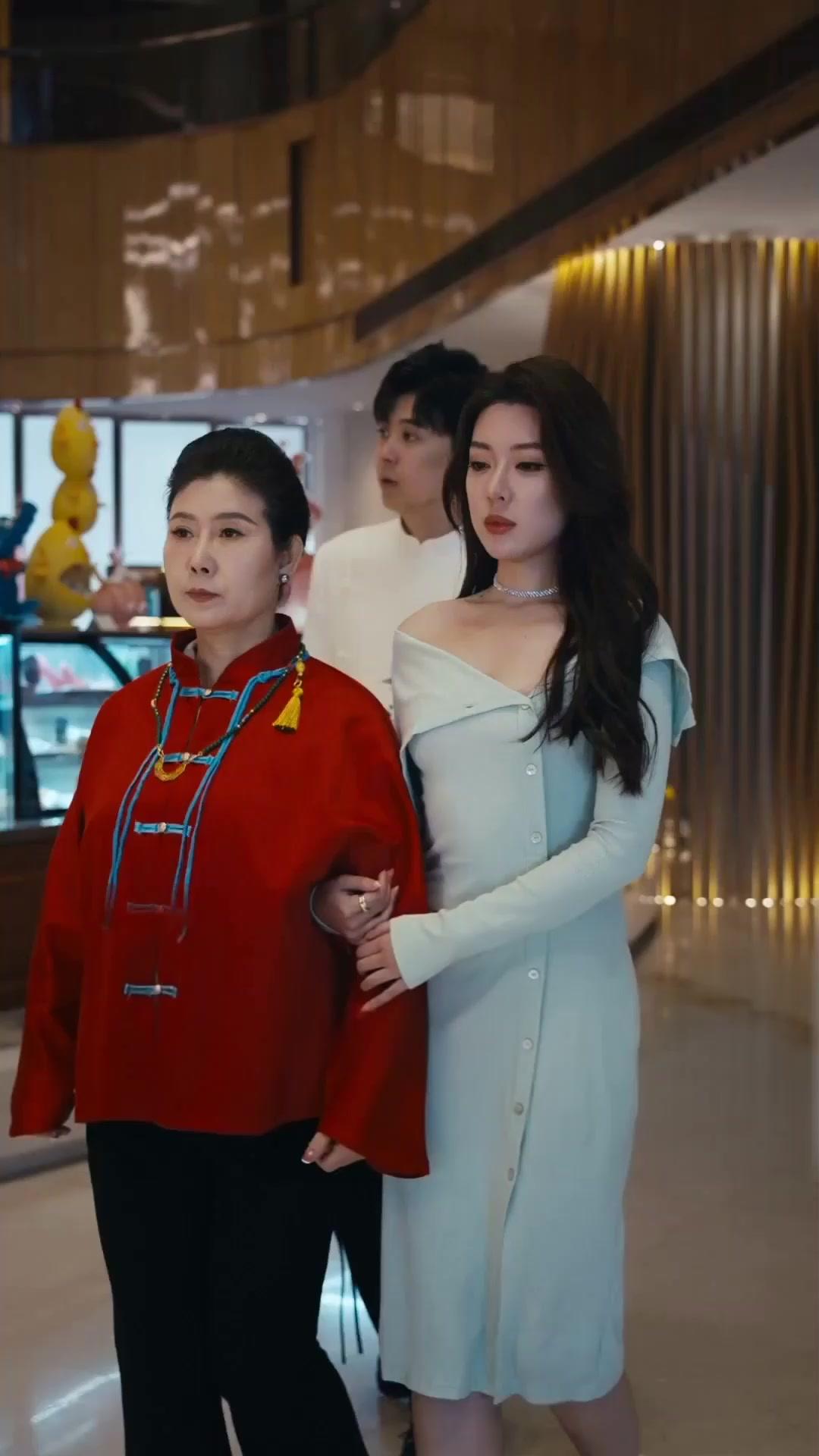 被撿回家的我竟是未婚夫