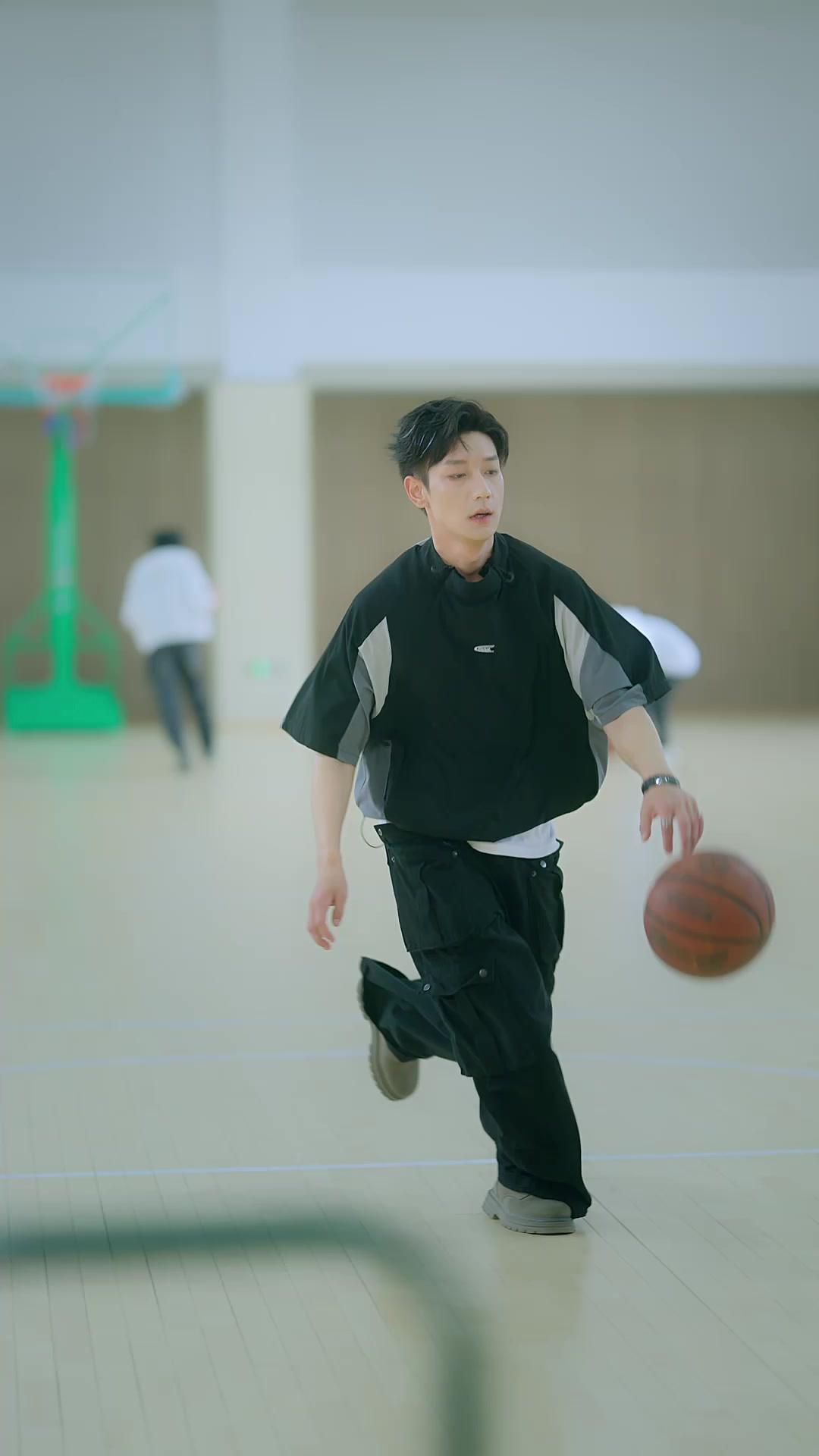 Amor secreto, bajo el mismo techo 