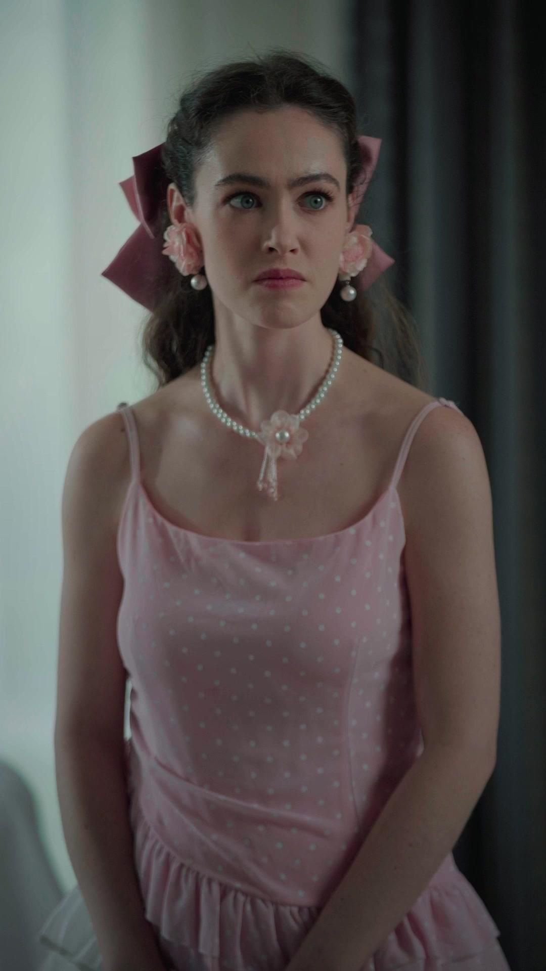 Gold Digging Bride's Fatal Mistake