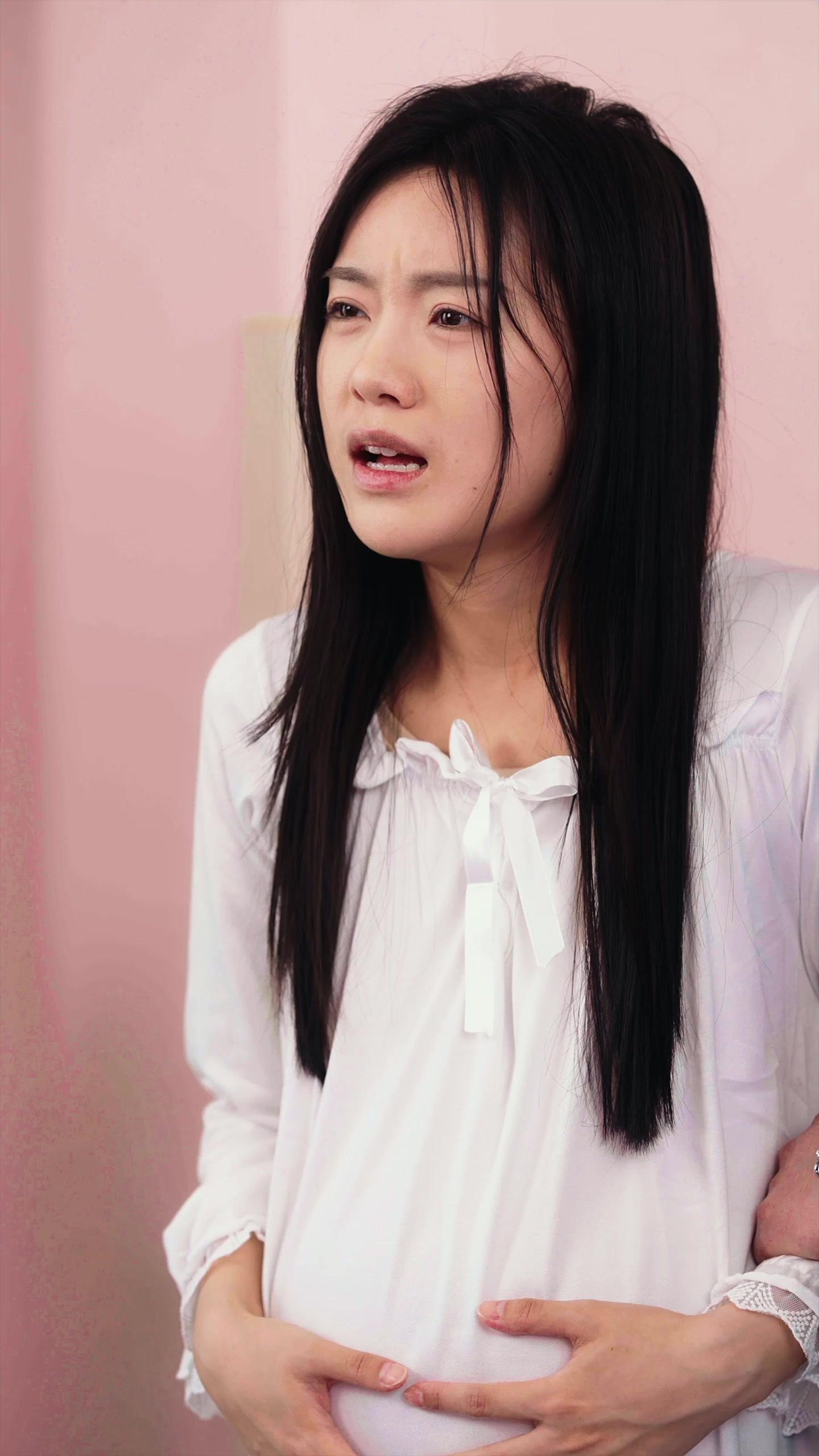 Cinta Gugur di Meja Operasi