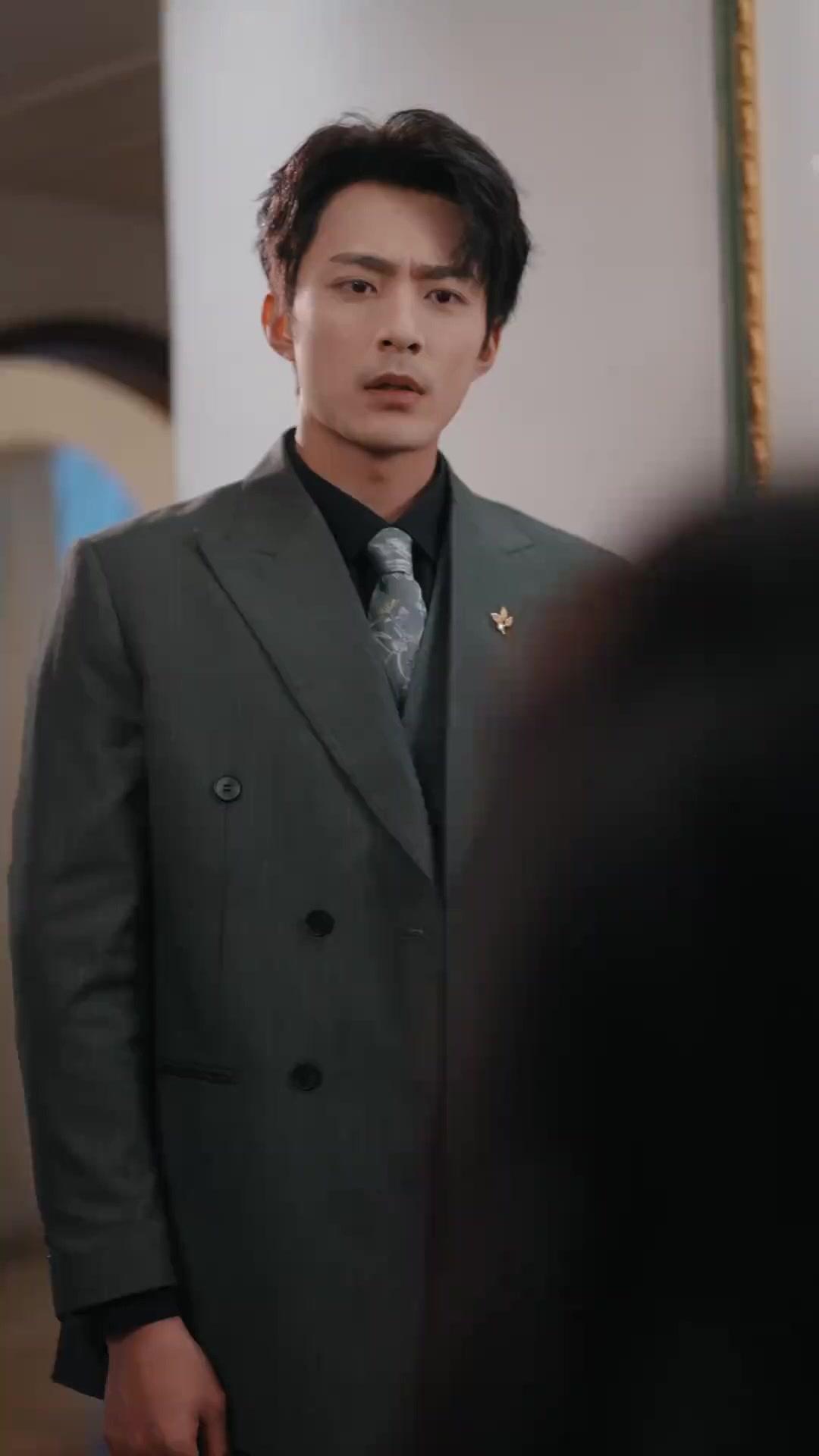 รักร้อนในบ้านเย็น