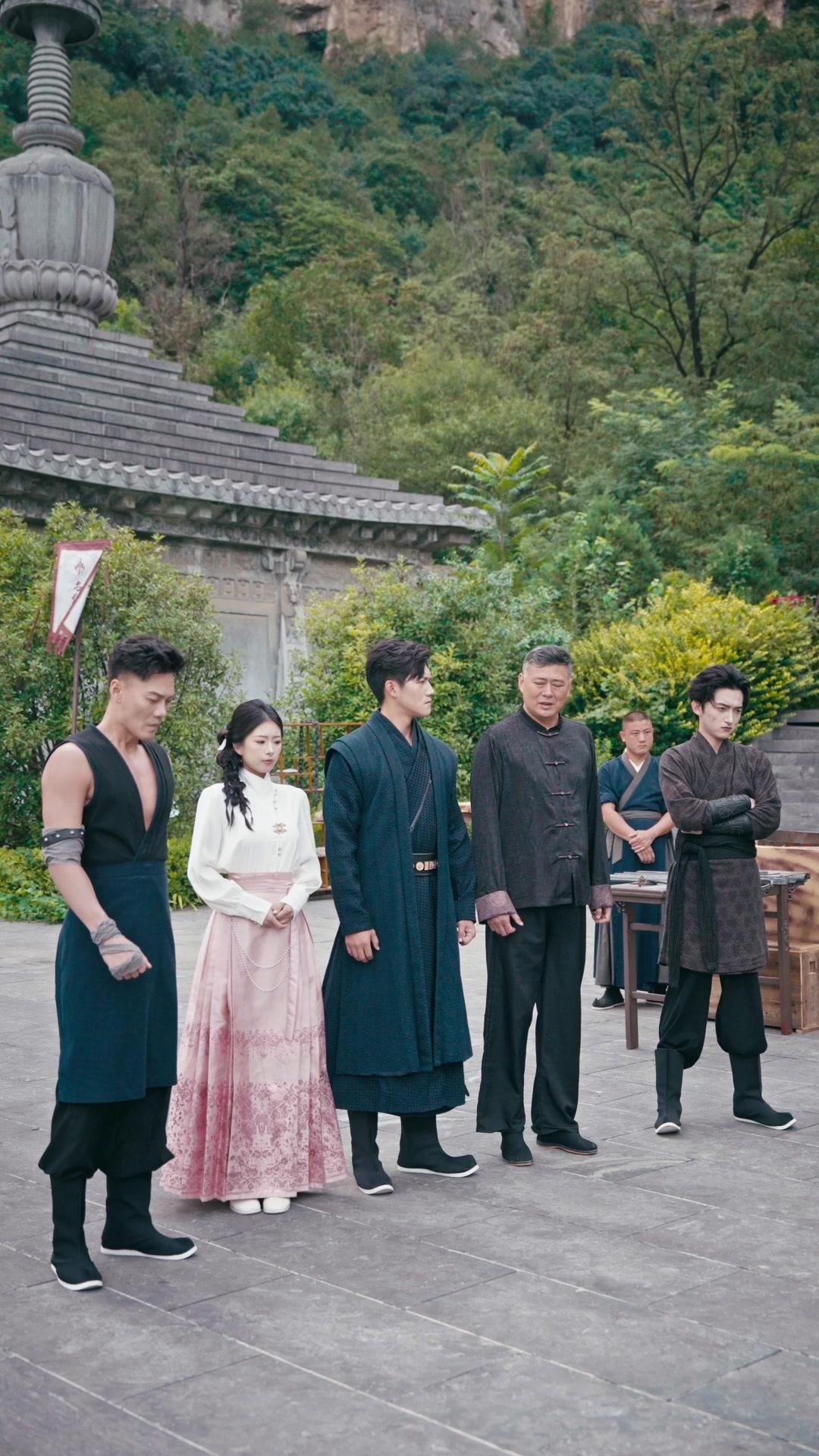 Der Gott der Klingen