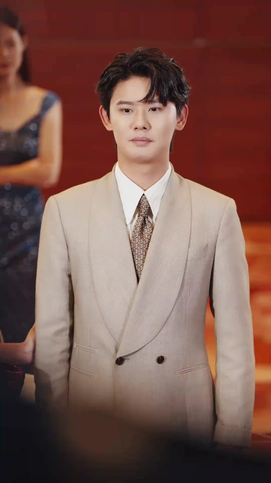 จากเถ้าธุลี สู่ดาวศึก