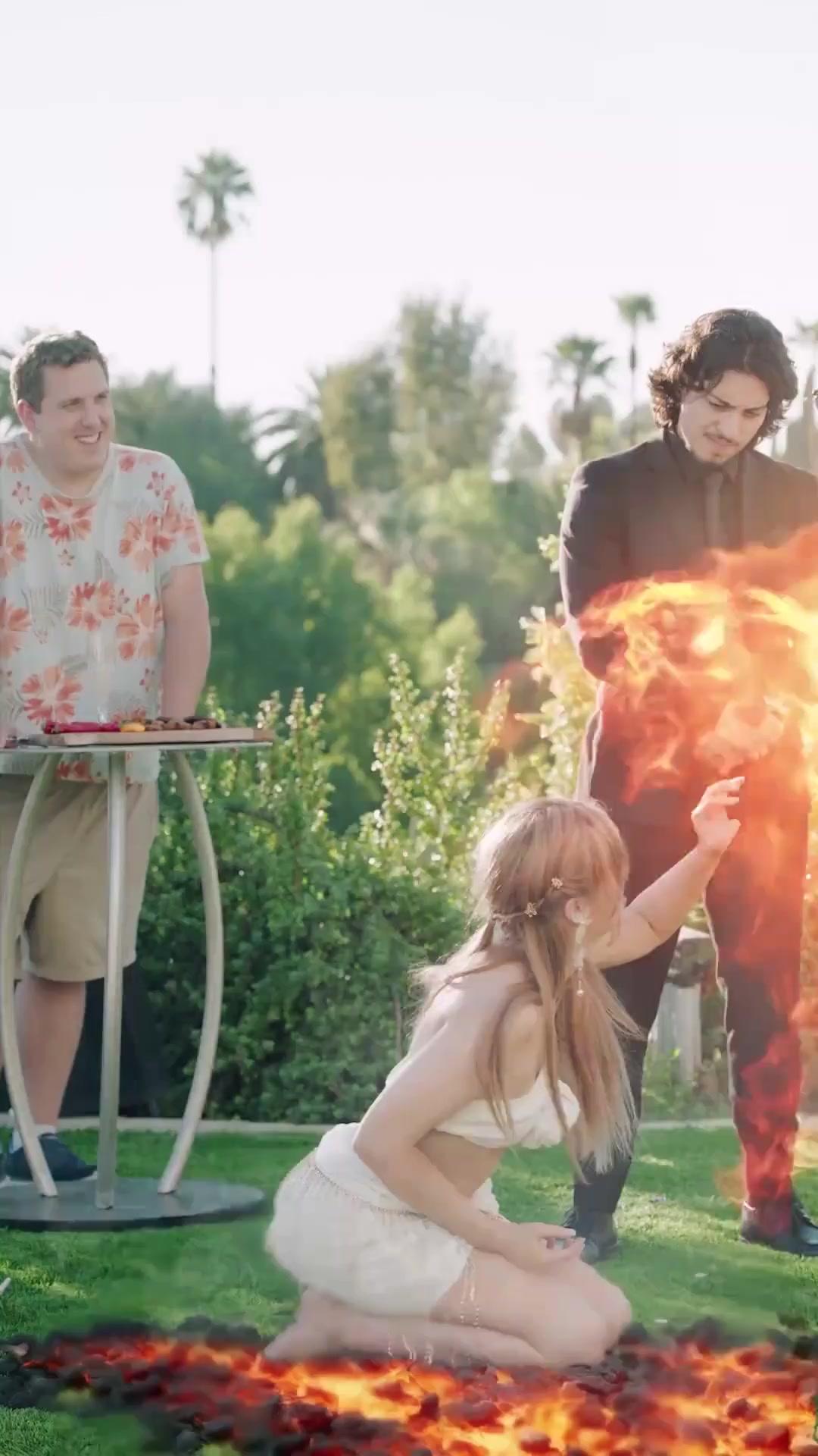 (Synchro) Der unersättliche Alpha will mich jede Nacht