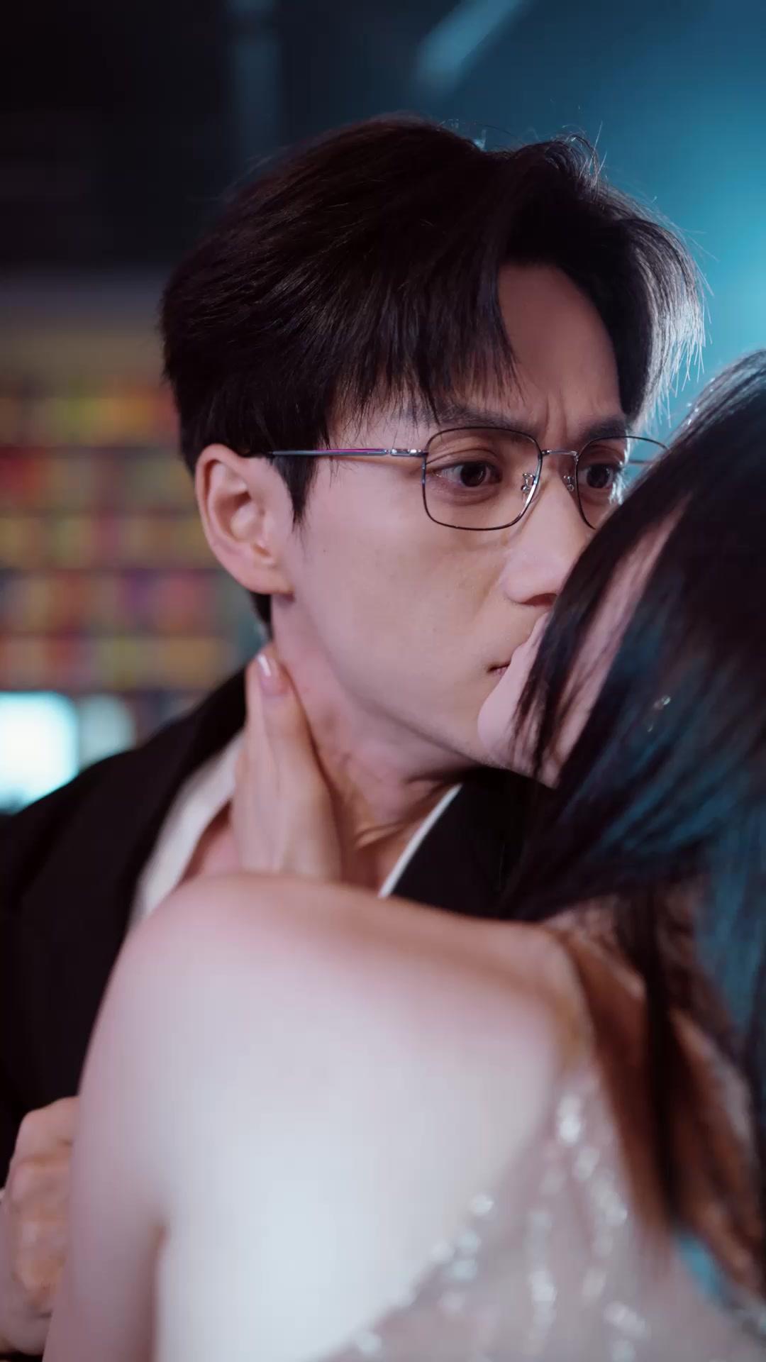 ดีลรักอันตราย