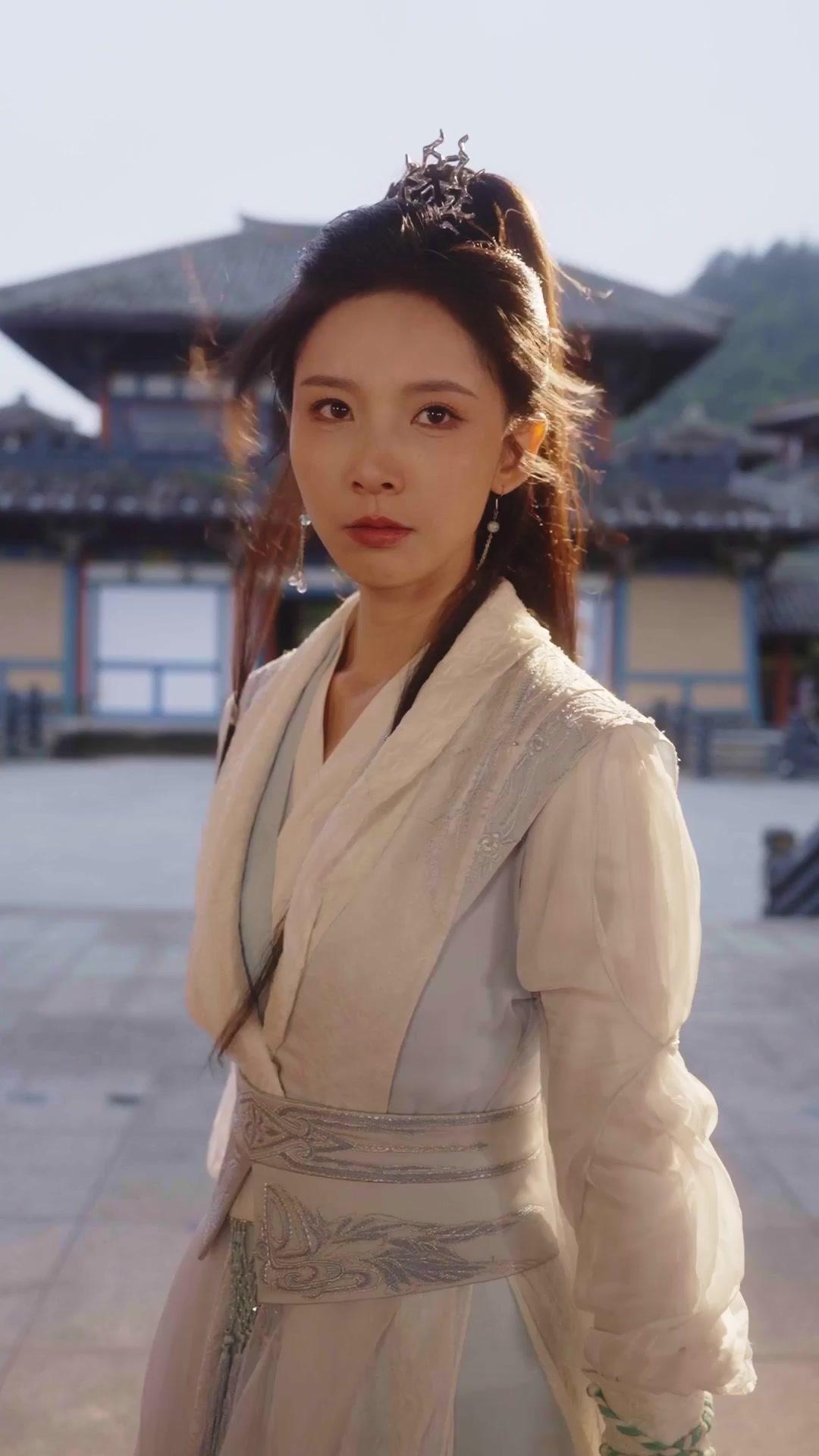 Kembalinya Ratu Phoenix