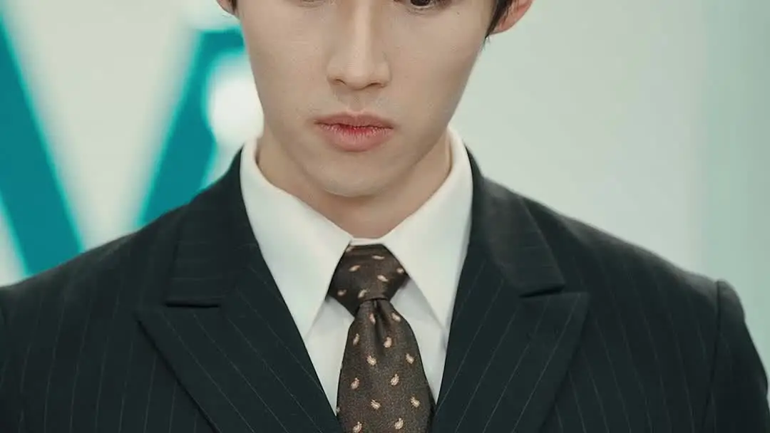 Whispers in the Dance: When Silence Speaks Louder Than Steps