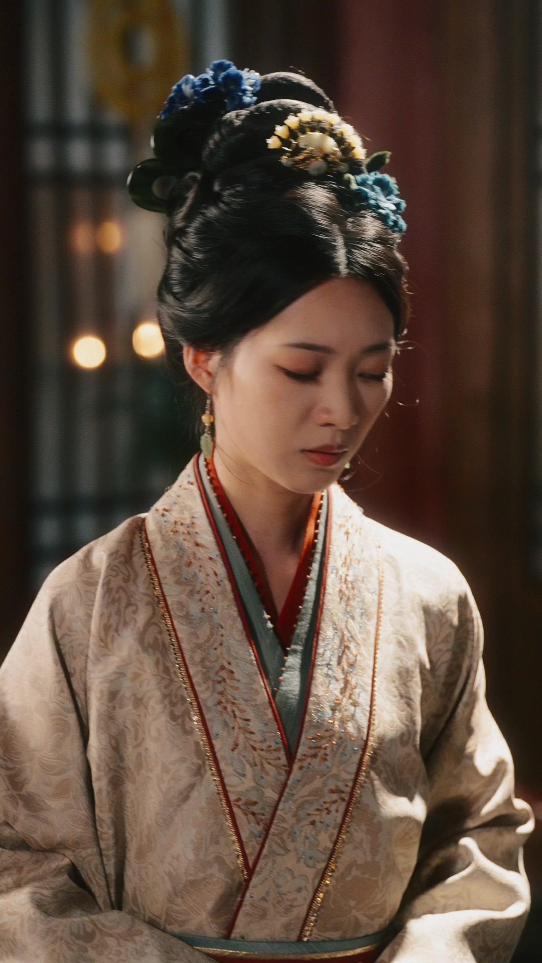 ¡Maté al emperador que levanté!