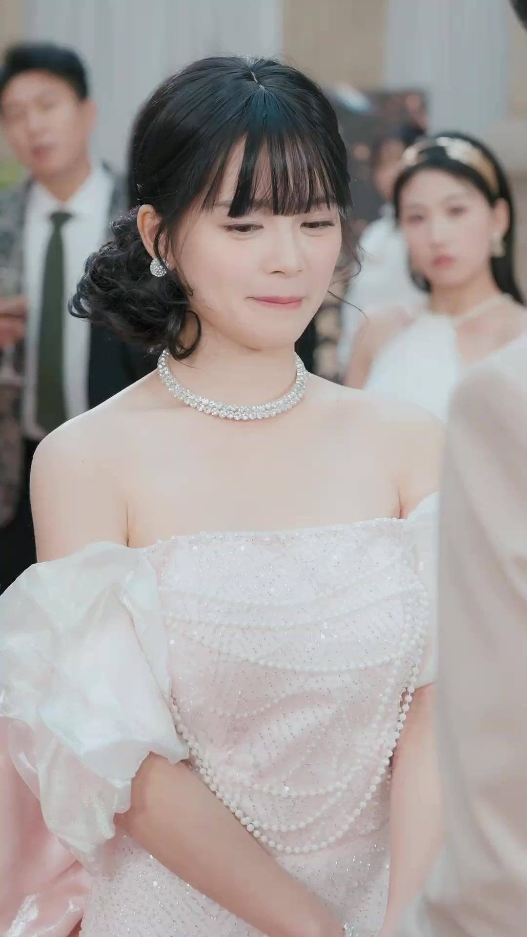 (吹き替え) 石油王令嬢 優雅なる実家教育