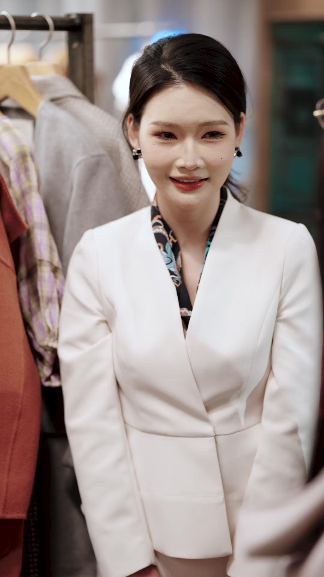 El dinero es su mamá