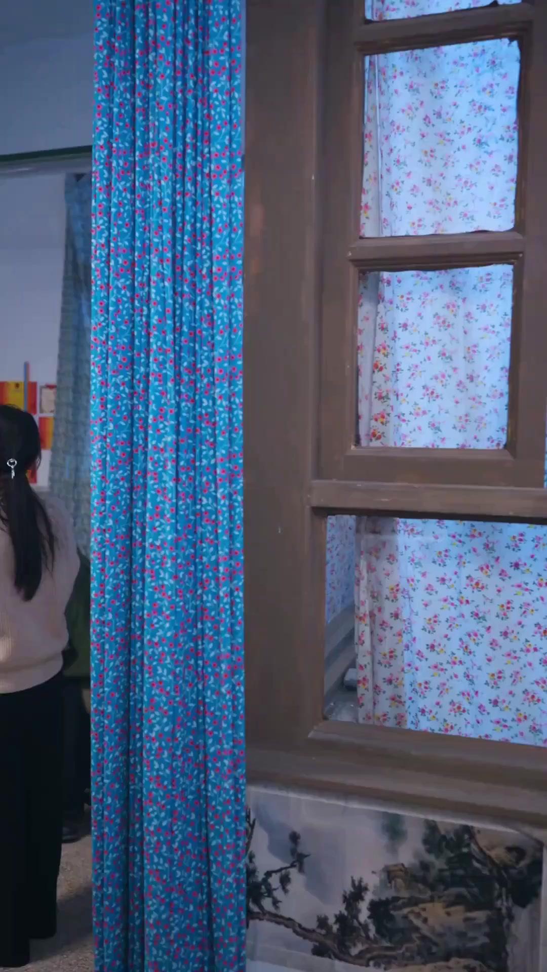 (Doblado) En realidad, soy un superrico heredero