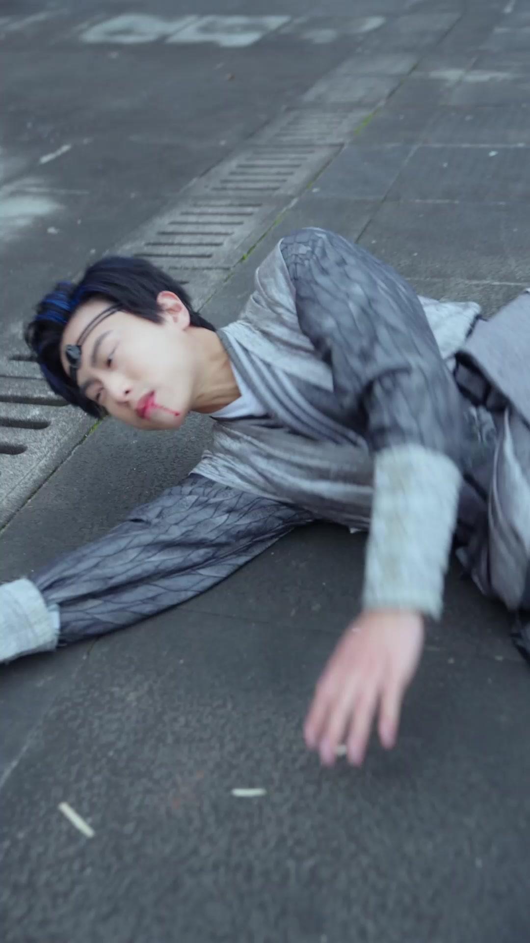 Thiếu Niên Kiếm Thánh