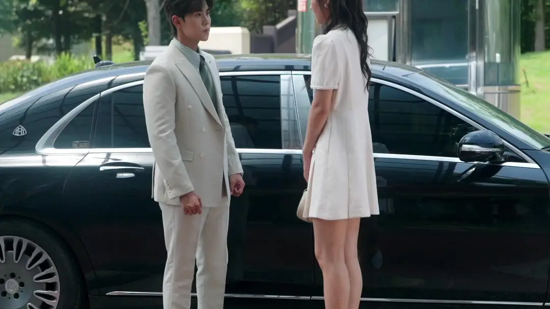 His Watch, Her Hairpin—A Symphony of Micro-Tensions