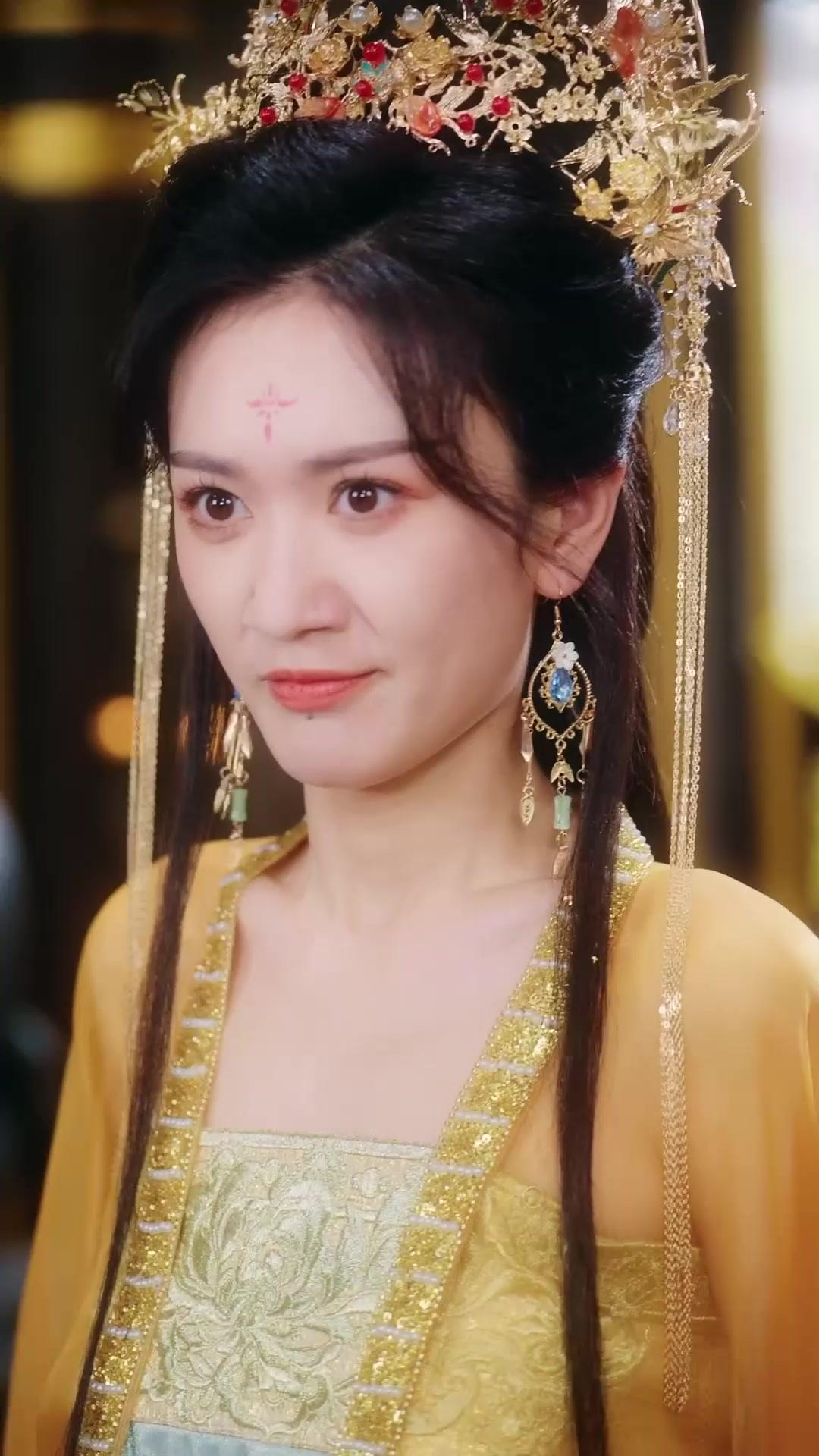 Sonho Escamoso Entre Nuvens