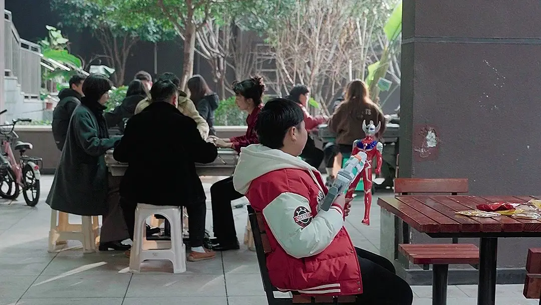 Thief Under Roof: When Laughter Masks the Sound of Breaking Bones