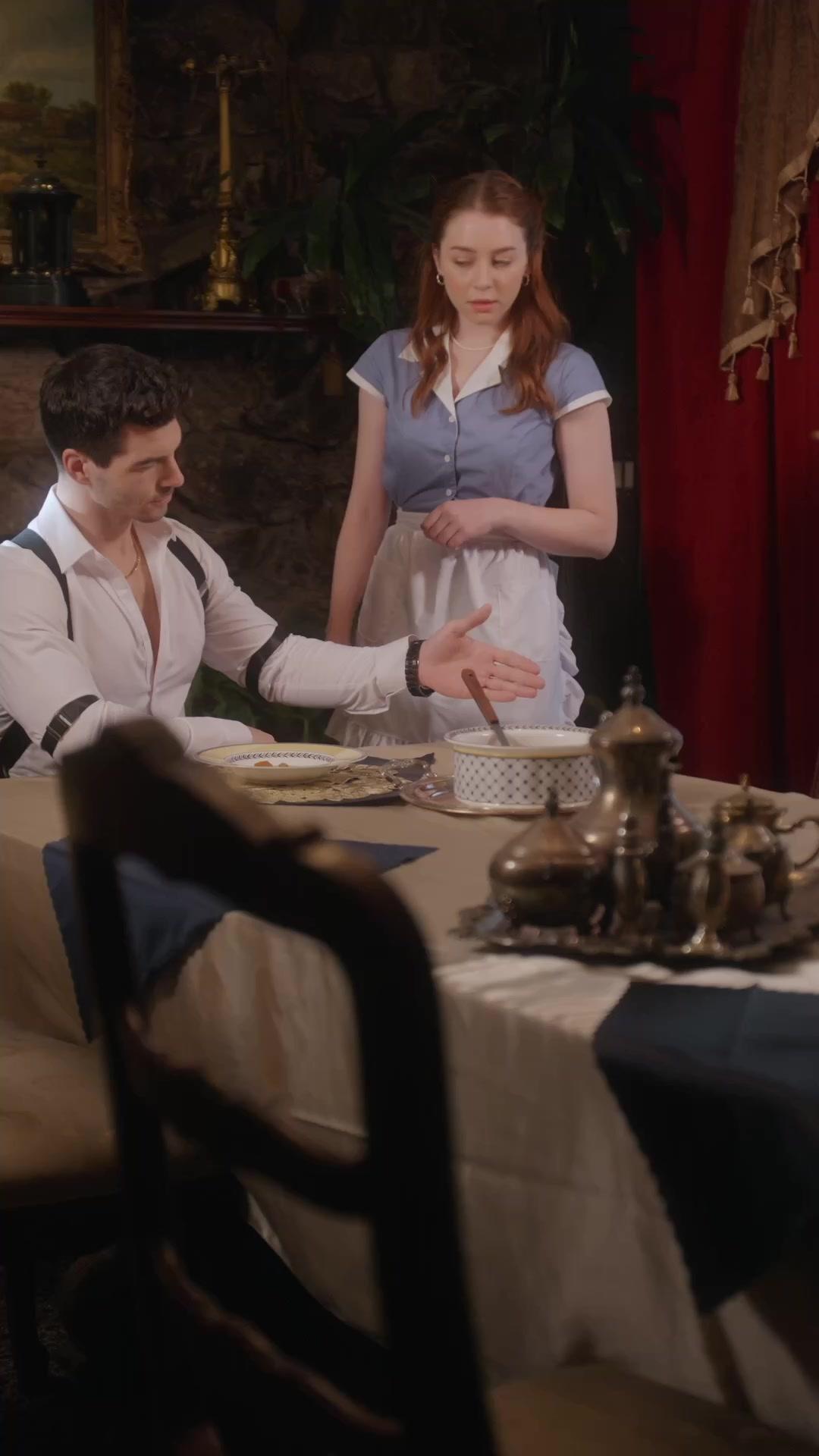 The Mafia Boss' Secret Maid
