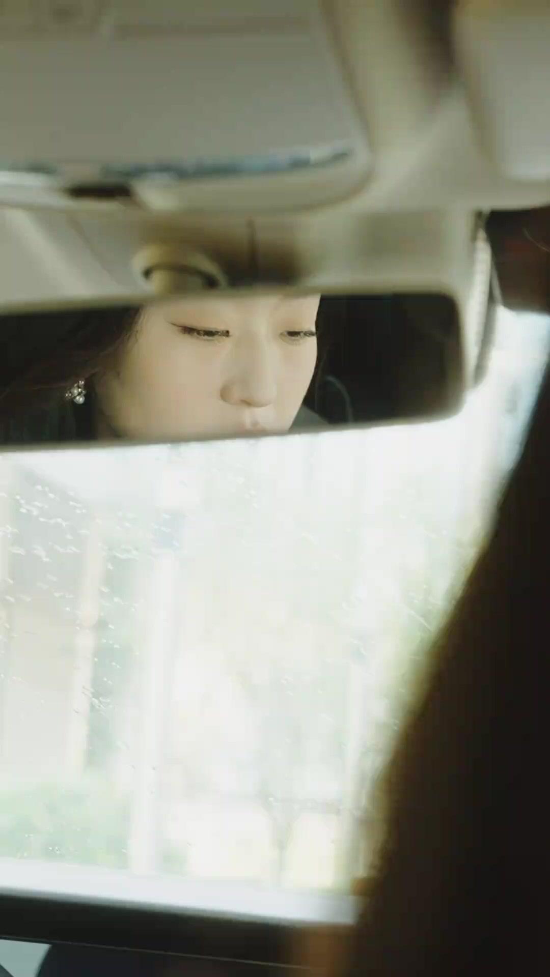 Seragam Perang di Balik Apron