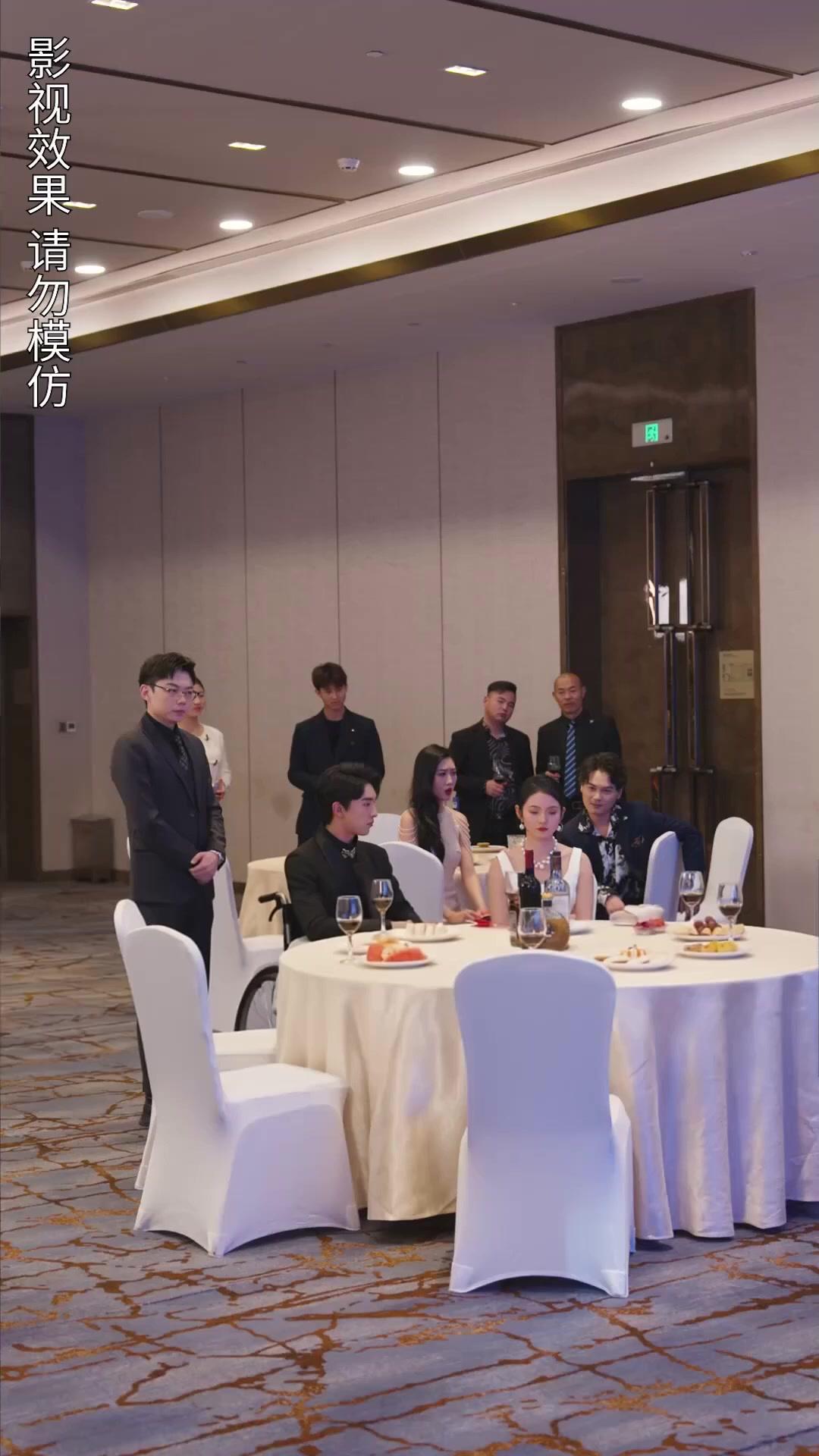 La esposa con doble identidad