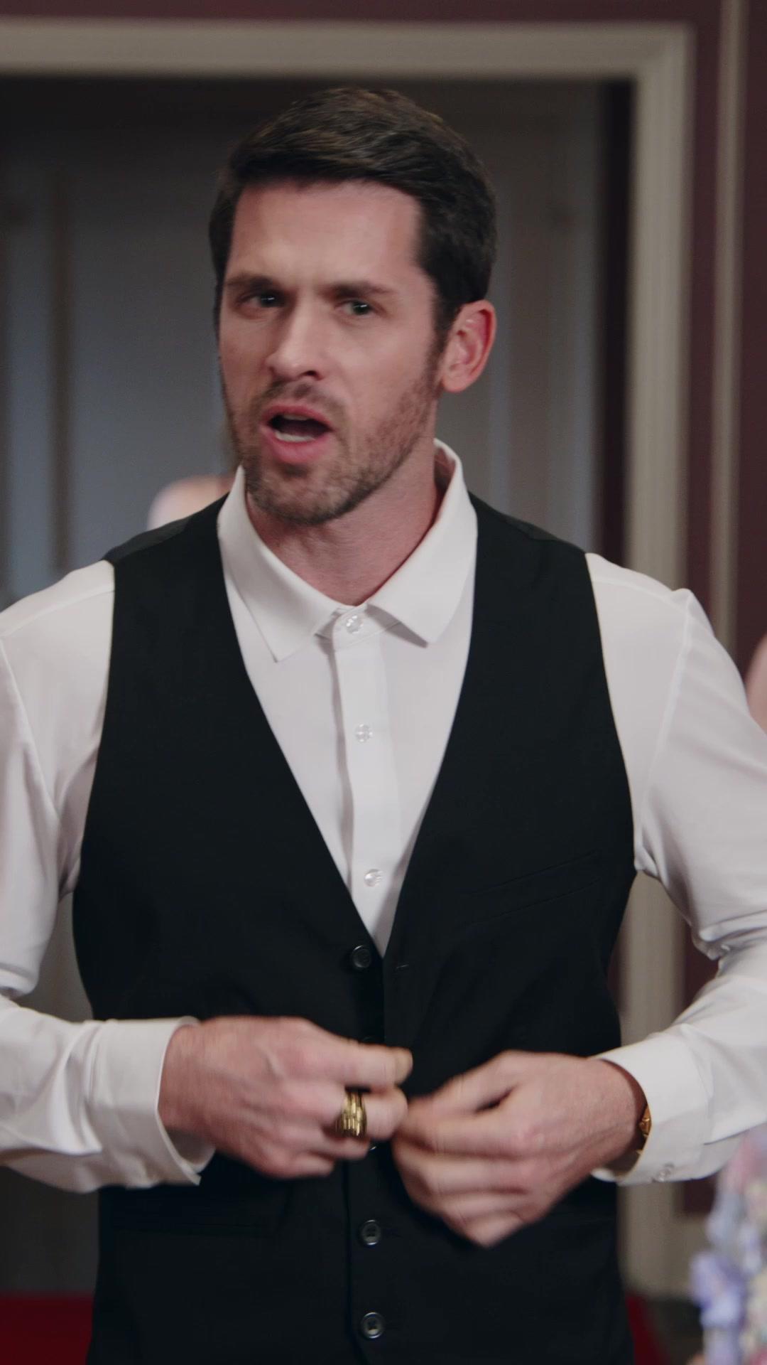 THE ALPHA'S KEPT WOMAN