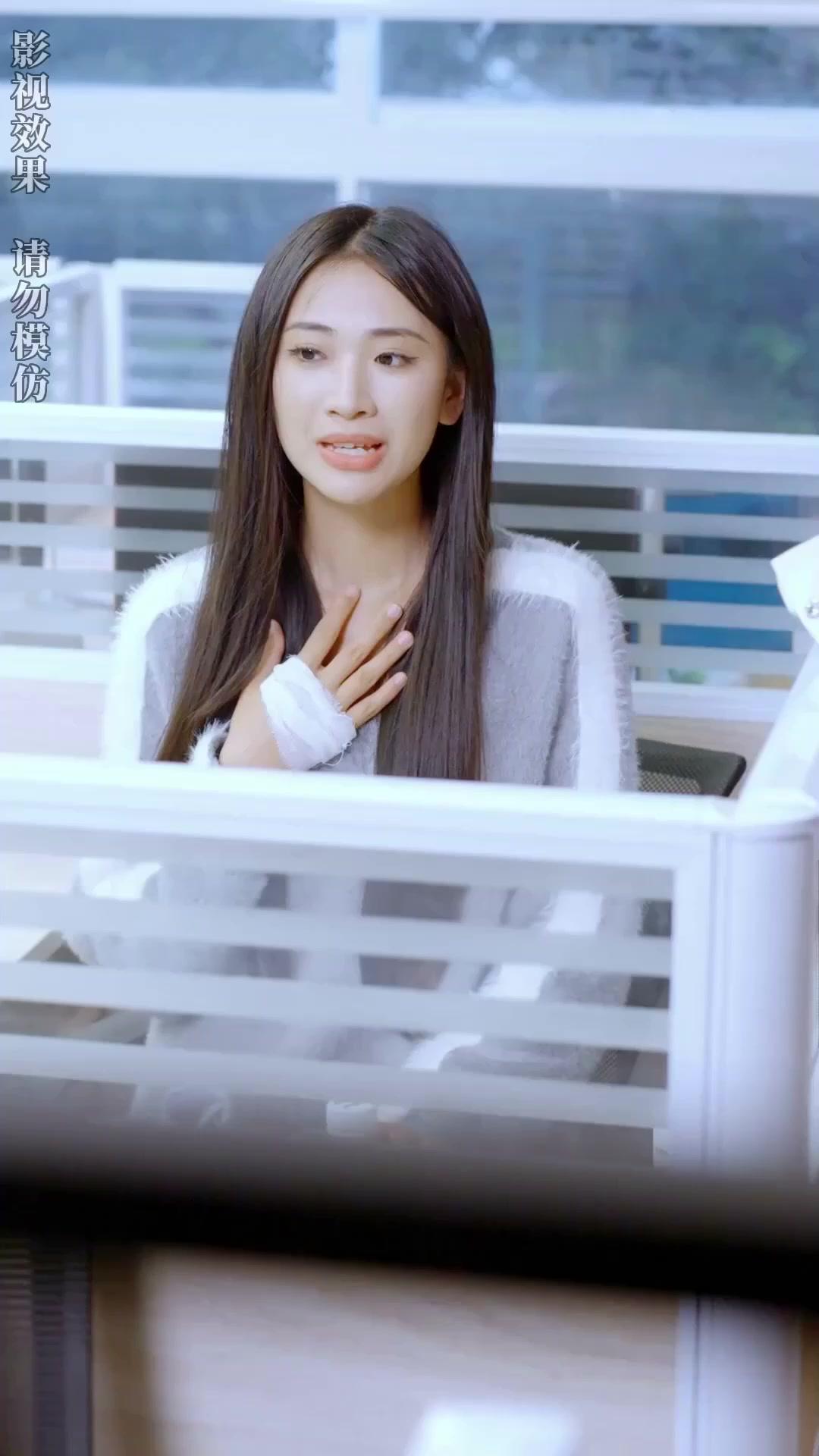 زوجي مدللني بجنون